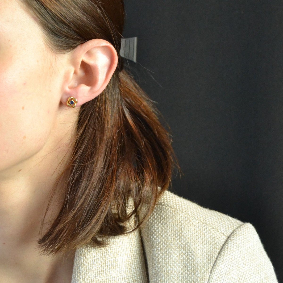 Yellow Gold Sapphire Flower Stud Earrings-photo-2