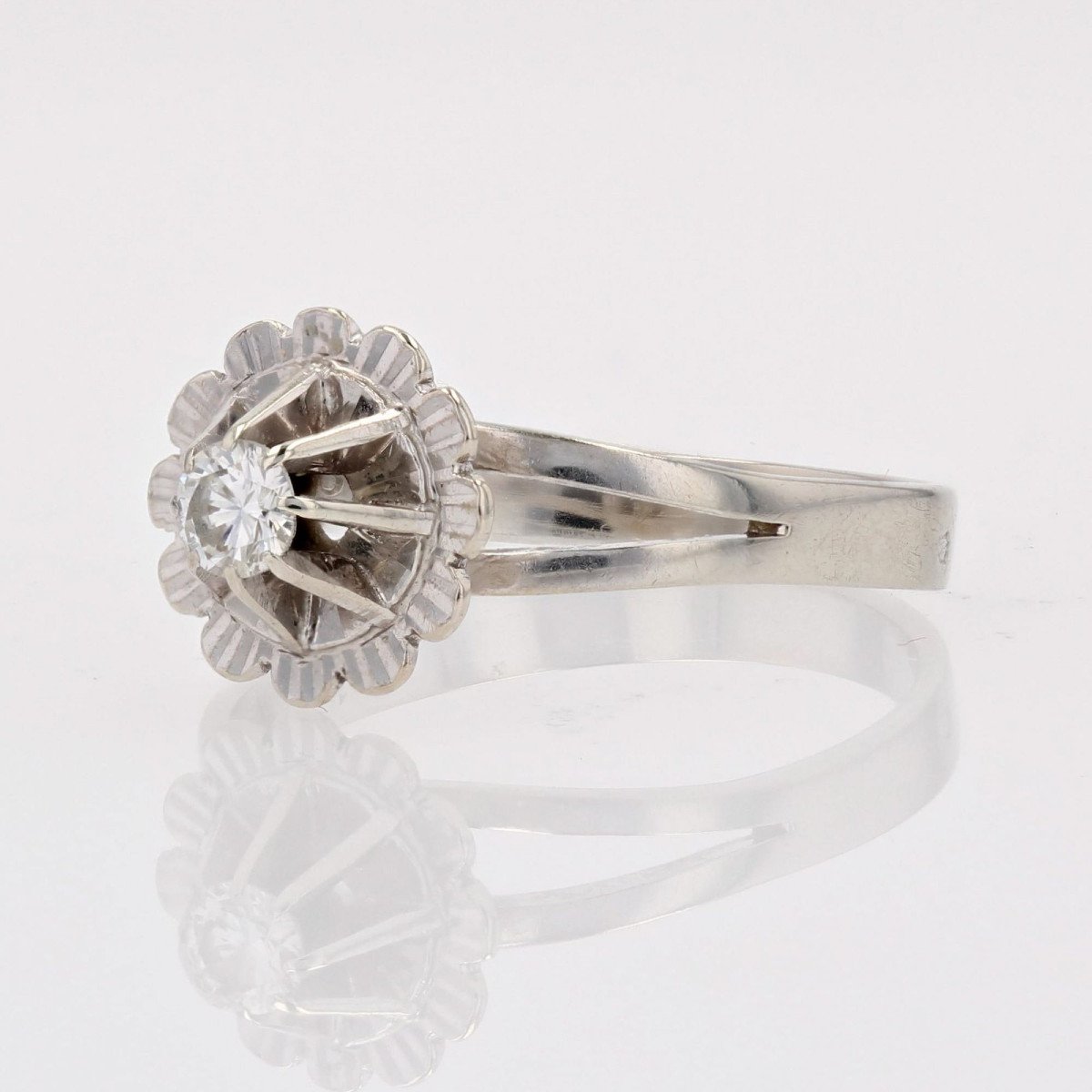 Solitaire White Diamond Ring-photo-3