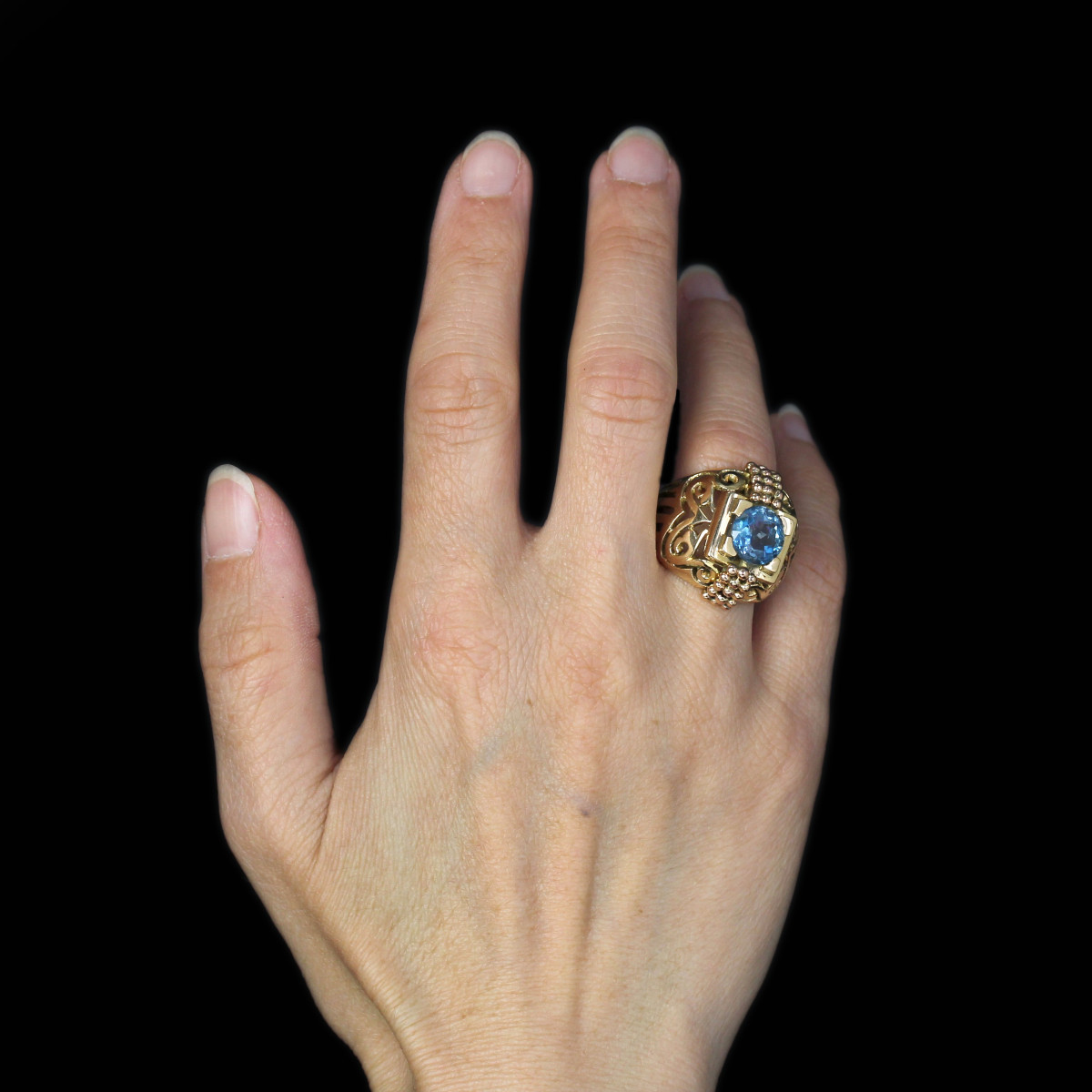 Openwork Gold Dome Ring And Its Aquamarine-photo-1