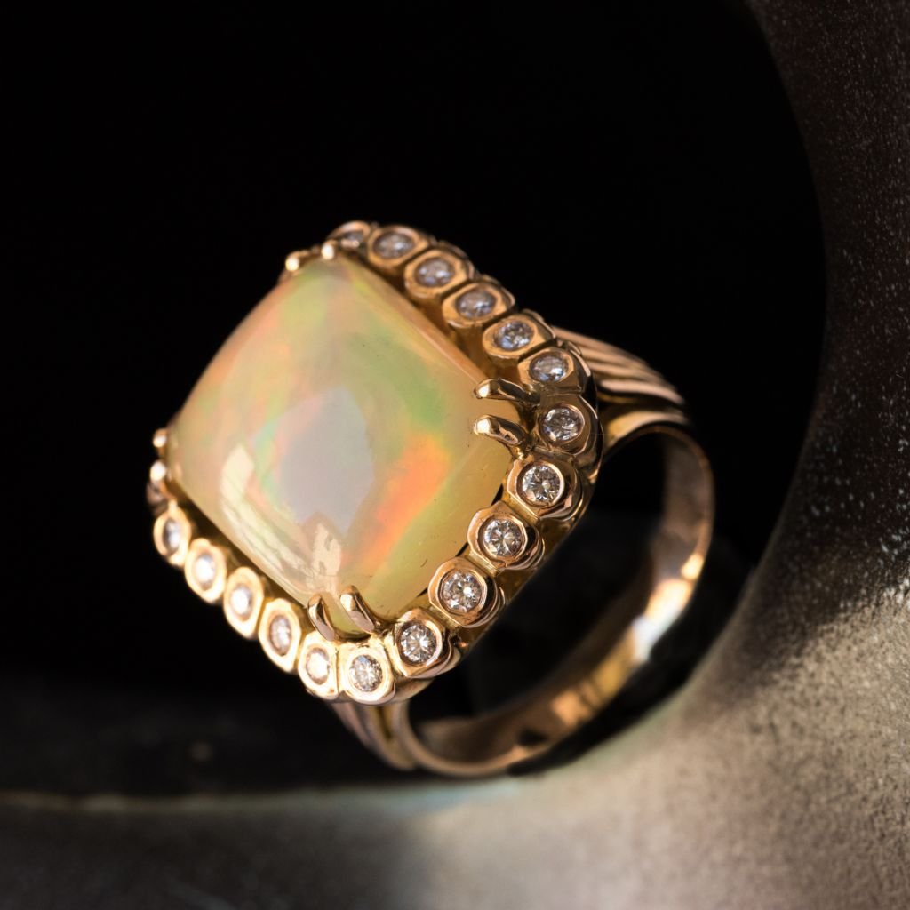 Old Opal And Diamond Ring Vintage - Item 14-202-photo-4