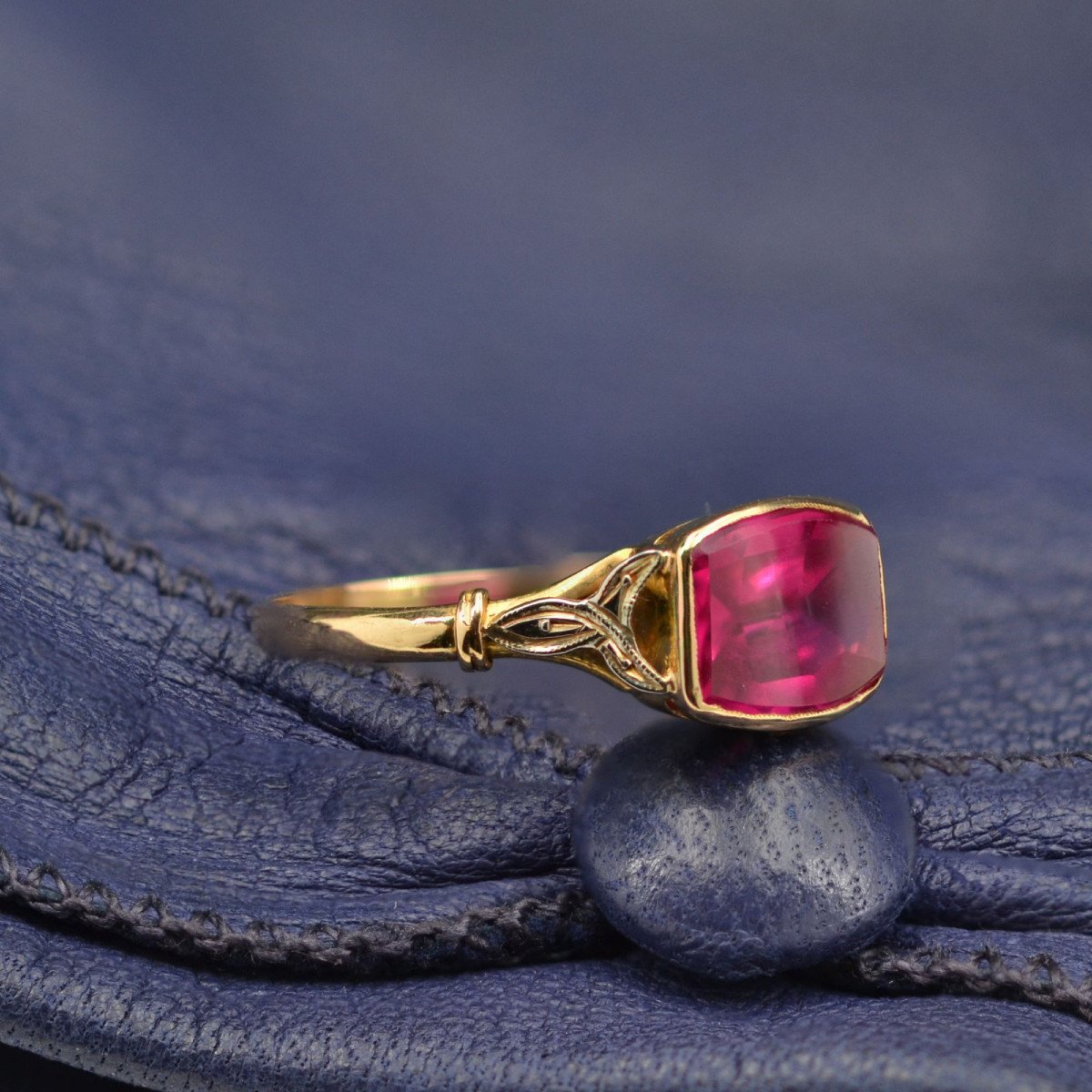 Bague Ancienne Rubis De Synthèse Et Or-photo-1