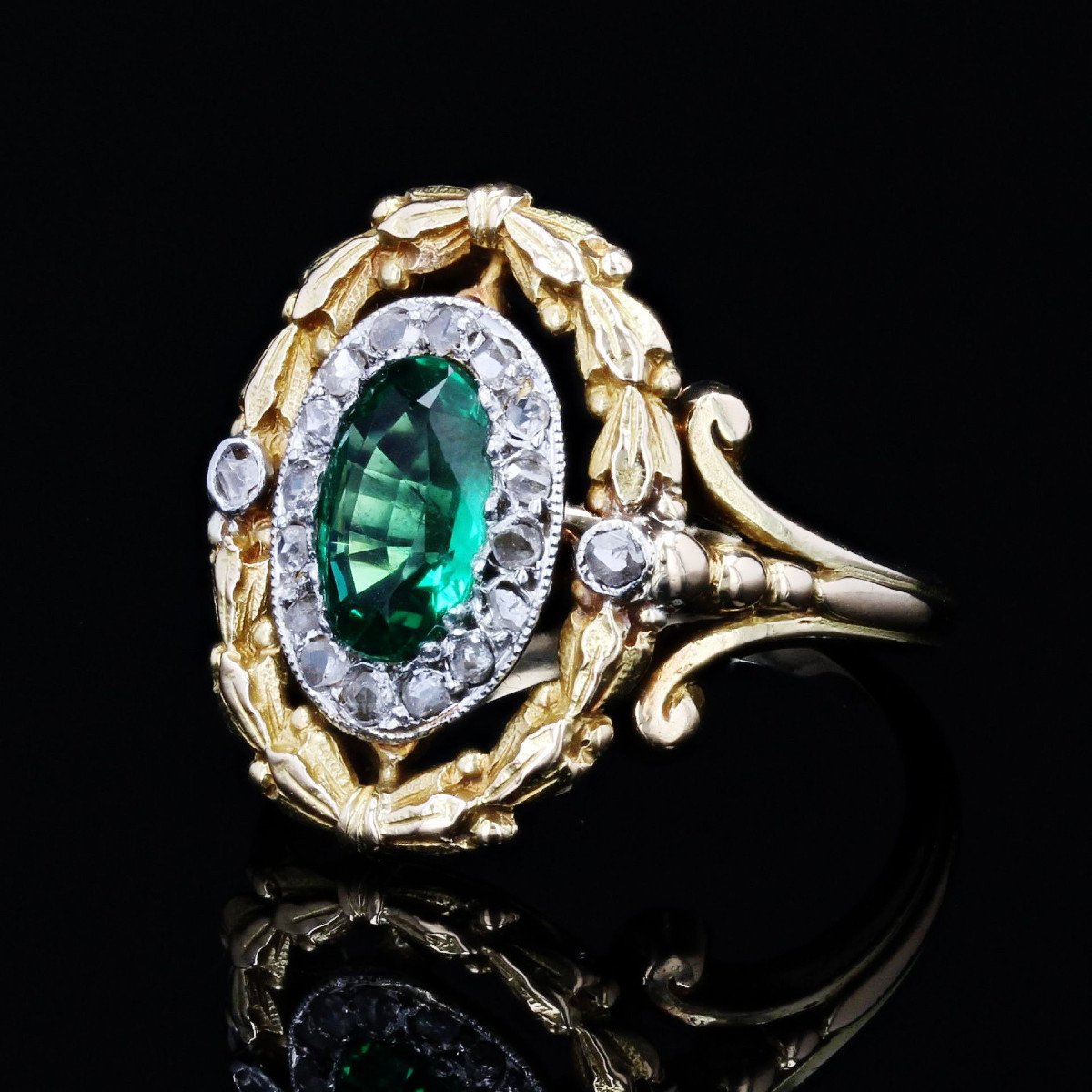 Old Emerald And Diamond Ring-photo-1
