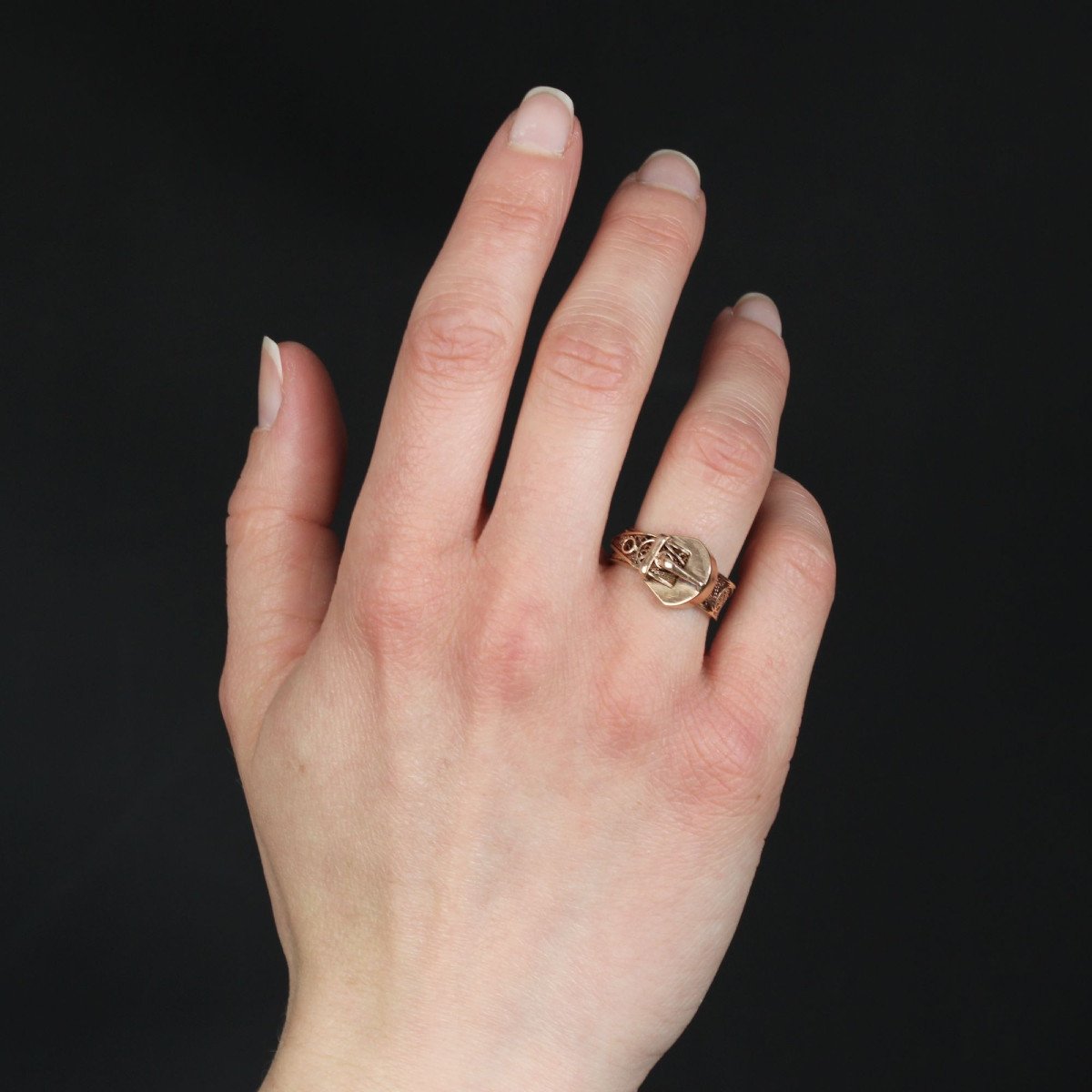 Old Gold Ring Filigree Belt-photo-1
