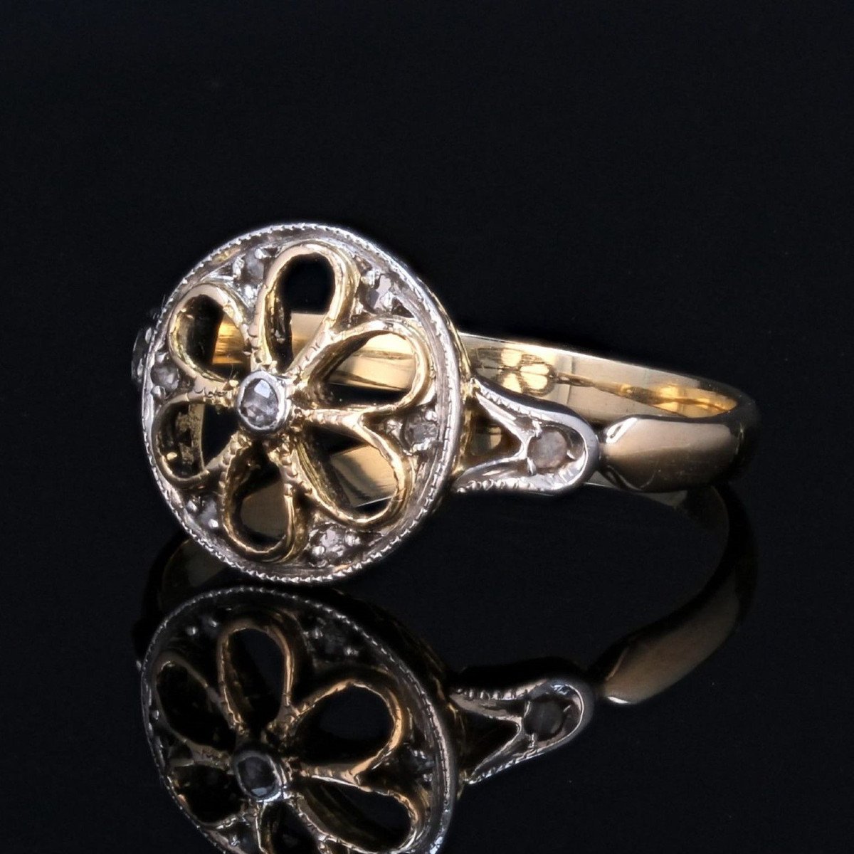 Bague Ancienne Rosace Diamants Taillés En Rose-photo-2