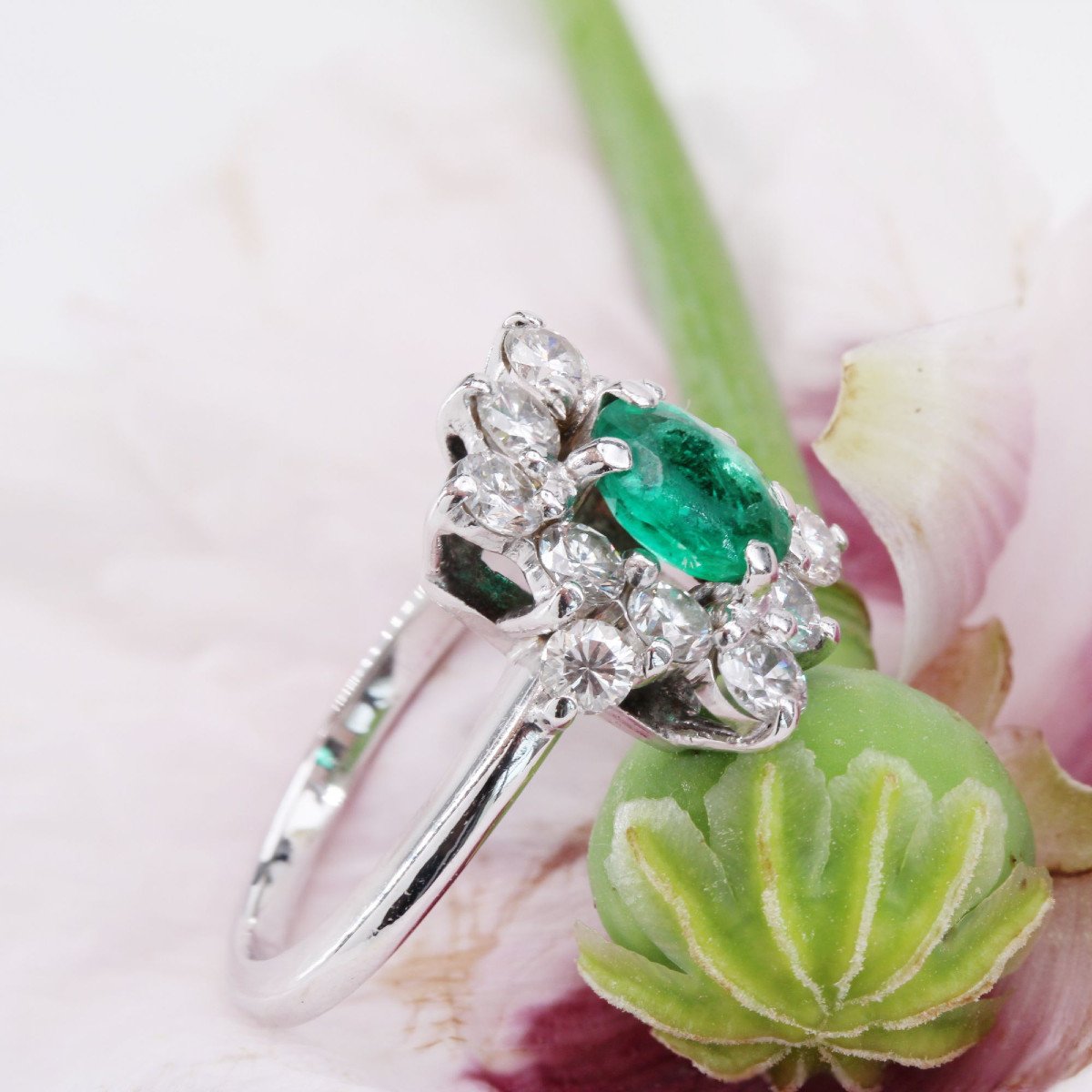 Vintage Diamond Emerald Ring-photo-6