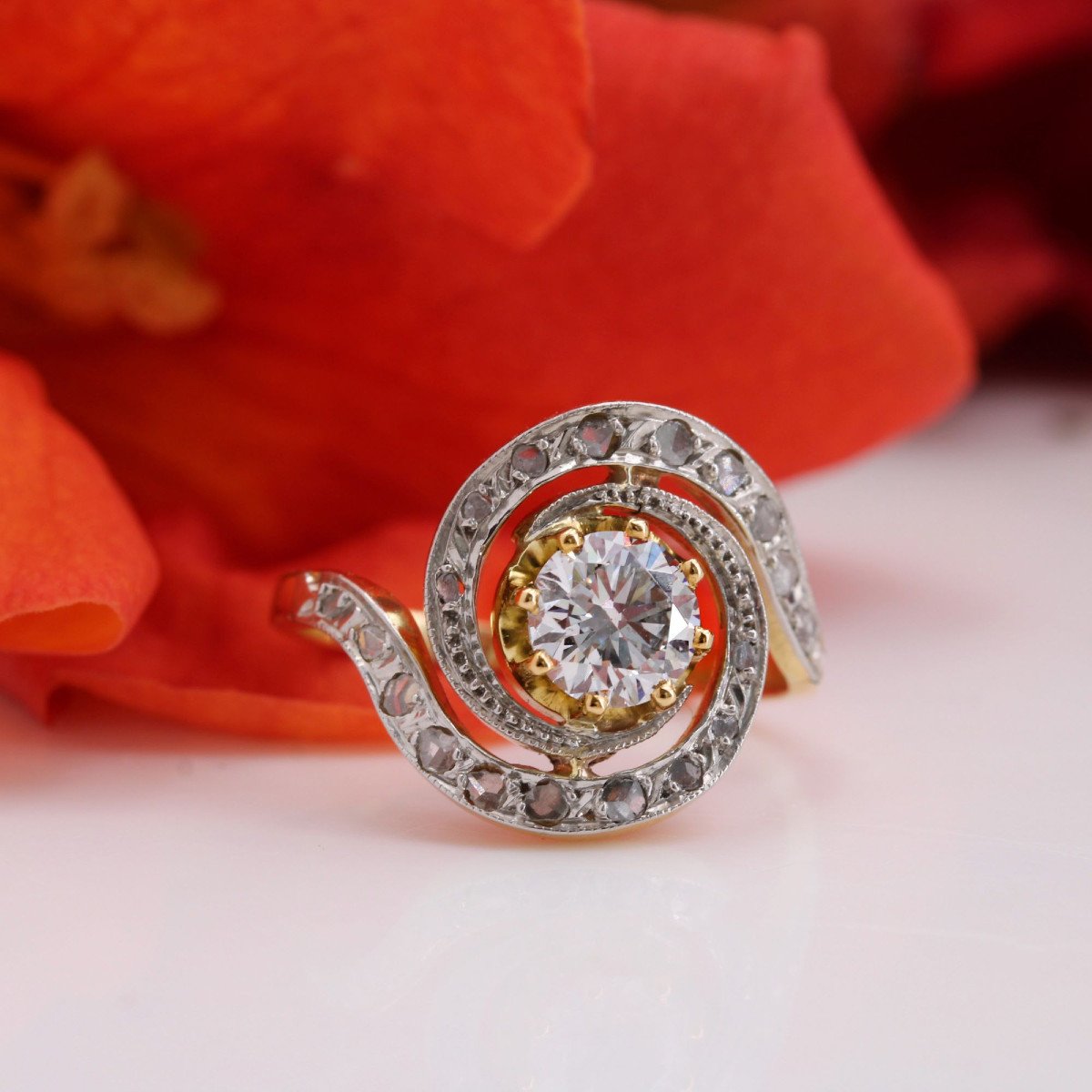 Bague Ancienne Tourbillon De Diamants-photo-3