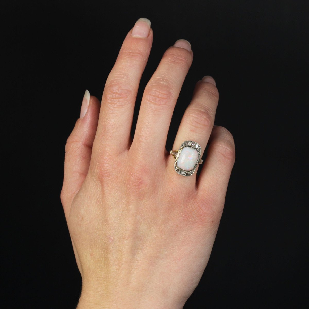 Bague Ancienne Opale Blanche Et Diamants-photo-4