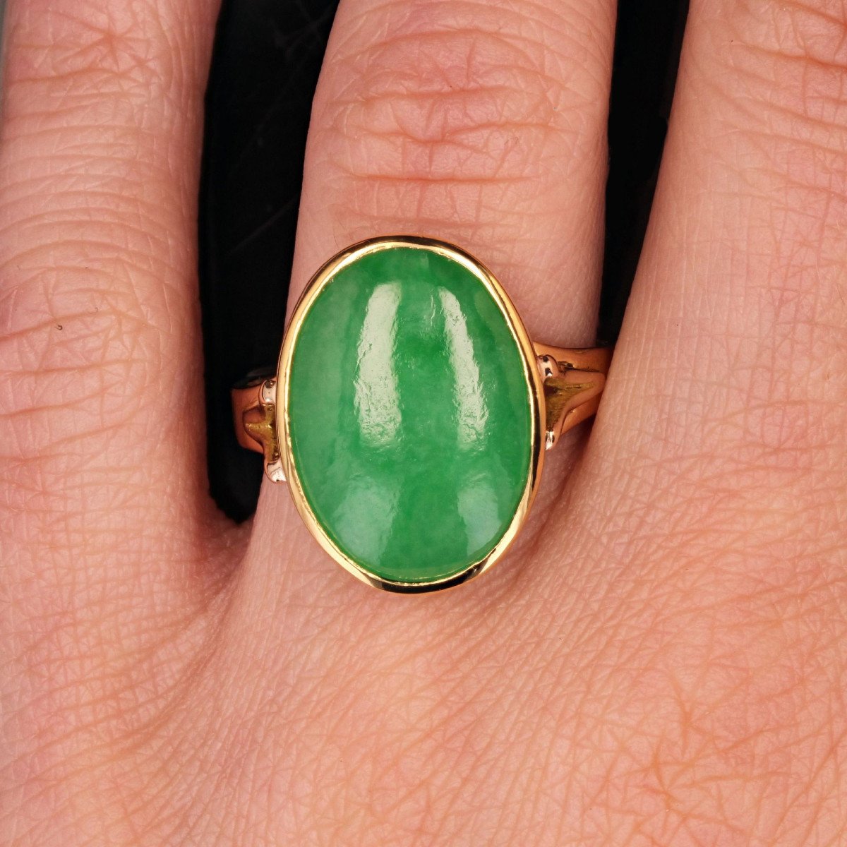 Vintage Jade Ring In Gold-photo-2