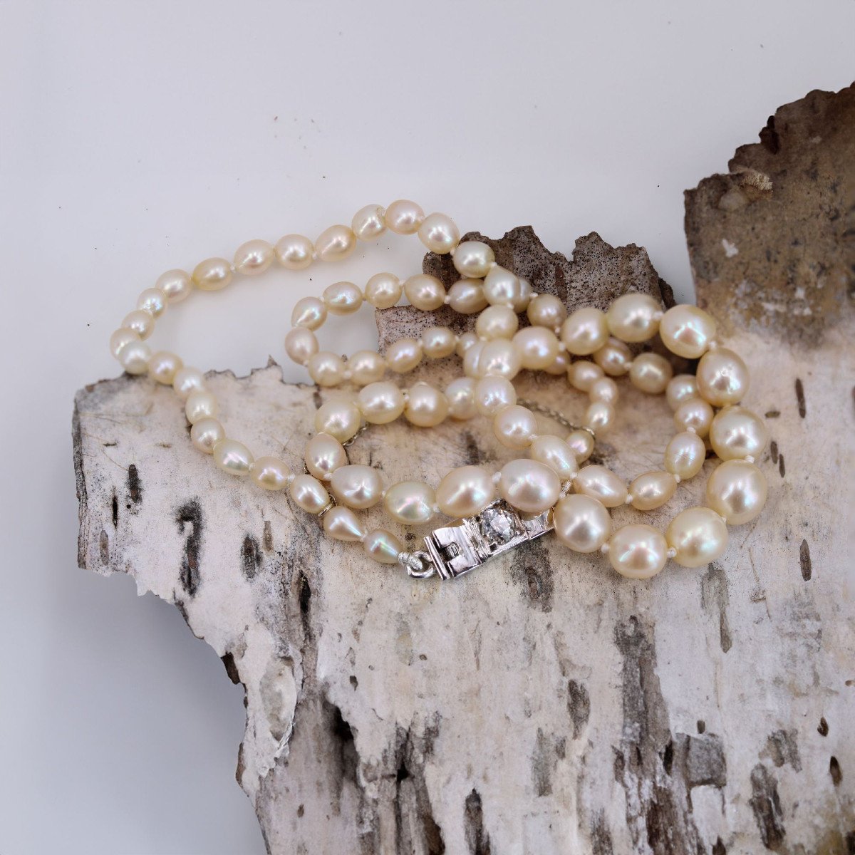 Fine Baroque Pearl Necklace And Its Diamond Clasp-photo-4