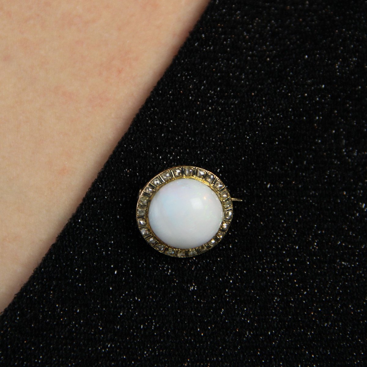 Opal Brooch Diamonds Black Enamel-photo-2