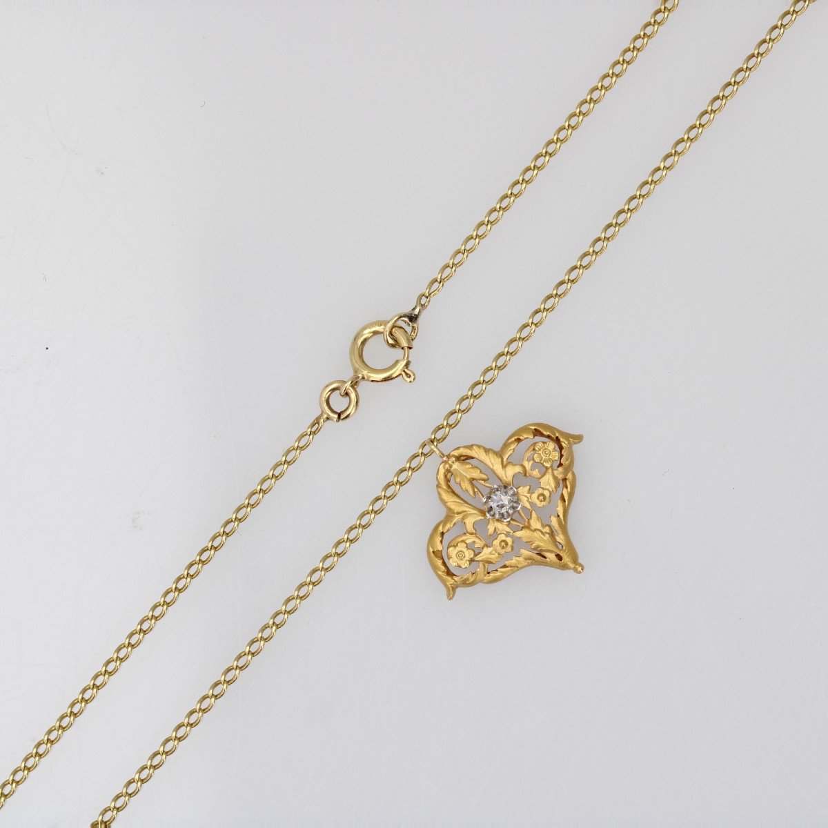 Chaine Ancienne Et Son Pendentif Arabesques Et Diamants Taillés En Rose-photo-6
