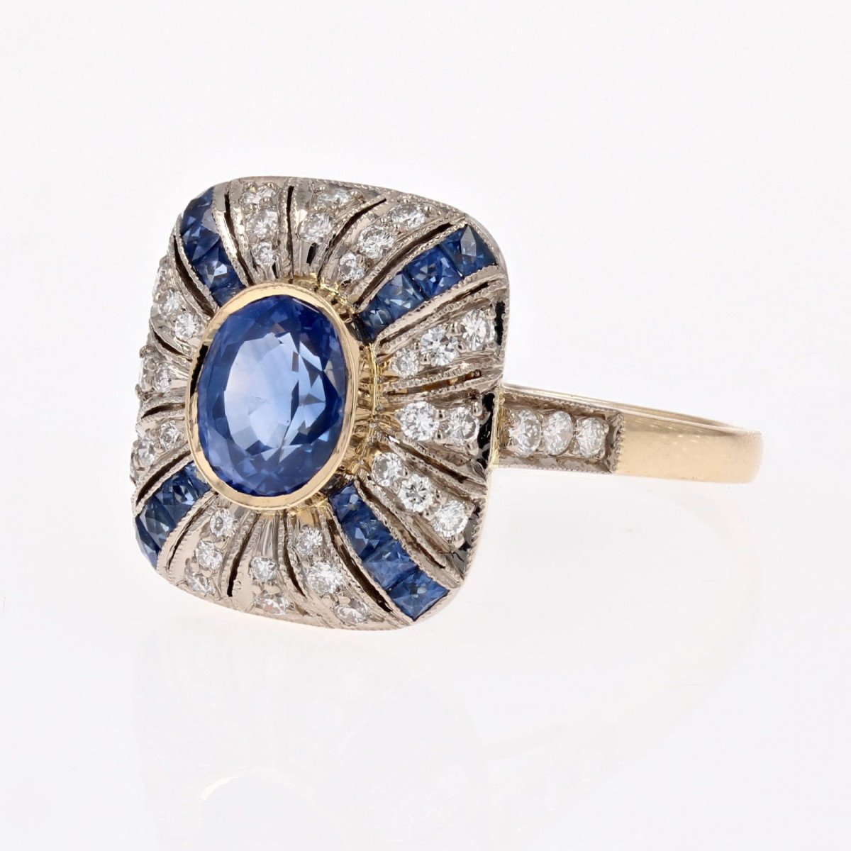 Cushion Sapphire Diamond Ring-photo-3