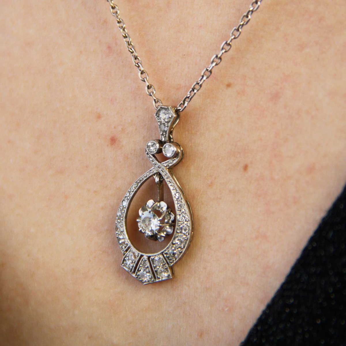 Old Art Deco Diamond Pendant-photo-4