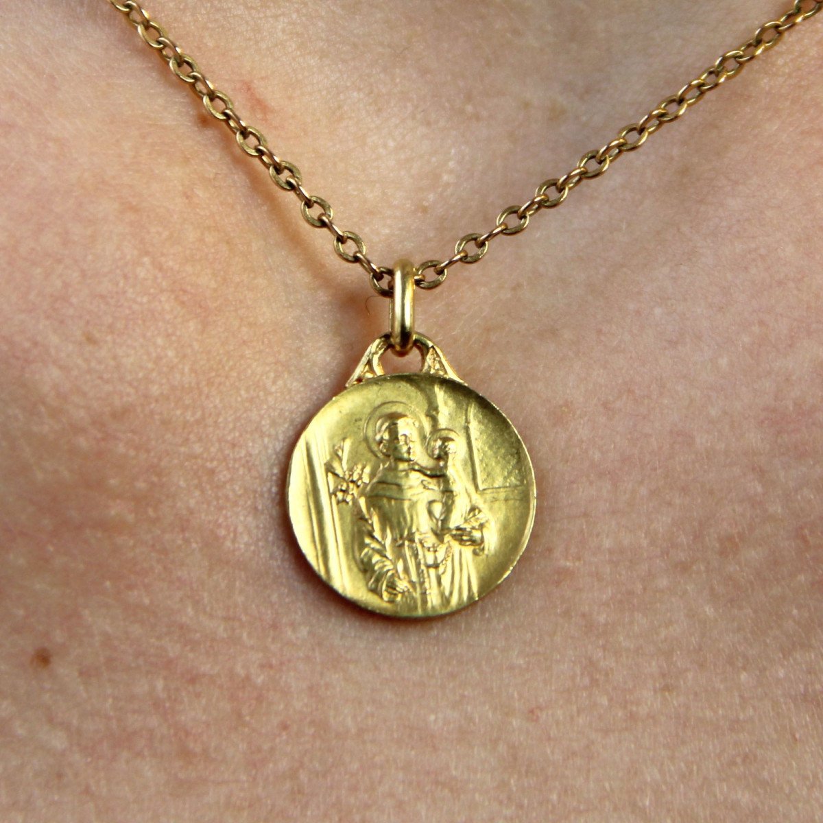 Saint Joseph Medal Yellow Gold-photo-2