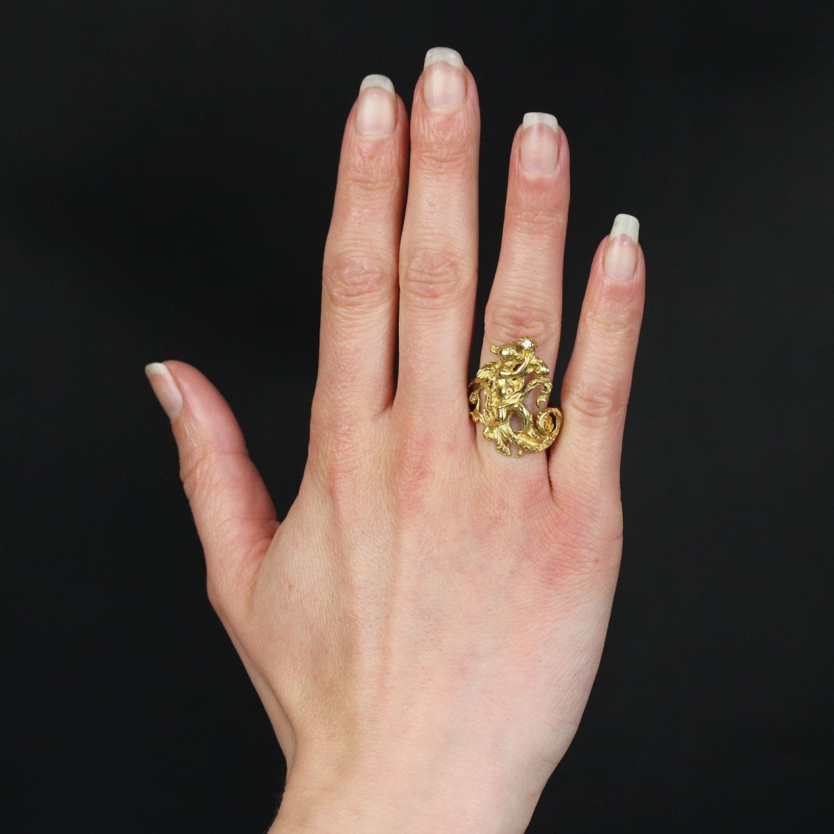 Bague Ancienne Angelot En Or Et Son Diamant-photo-2