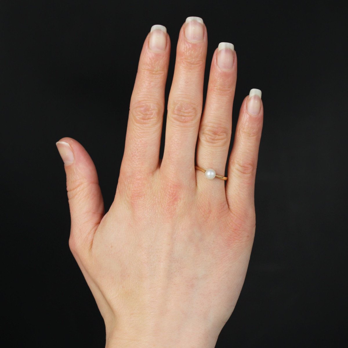 Gold Cultured Pearl Solitaire Ring-photo-2