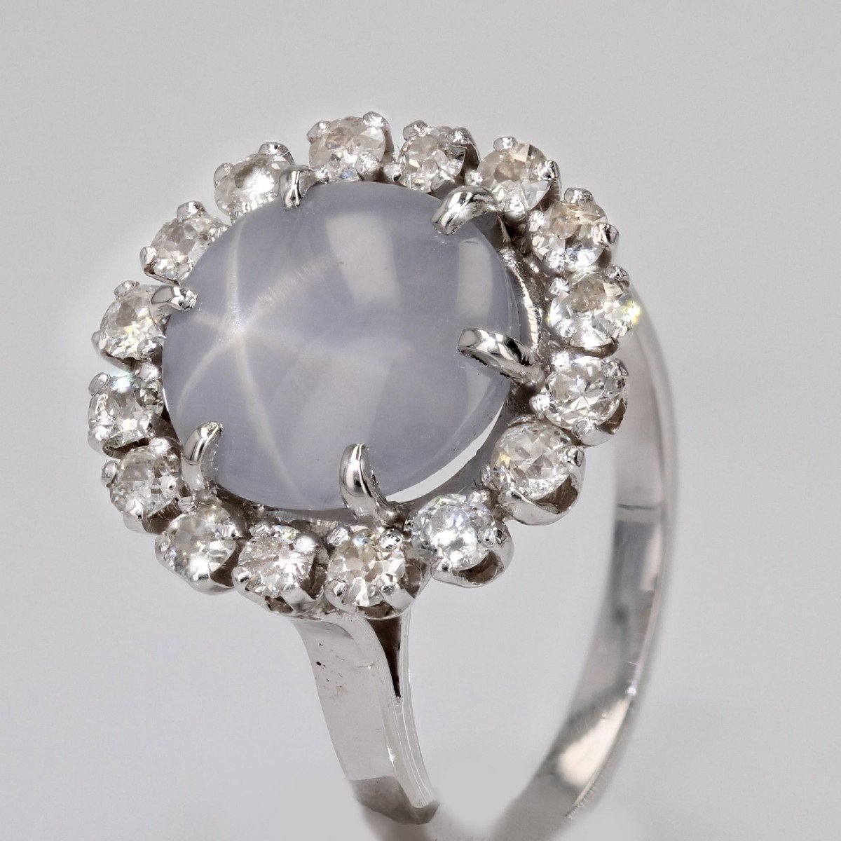 Bague Saphir étoilé Et Diamants-photo-4