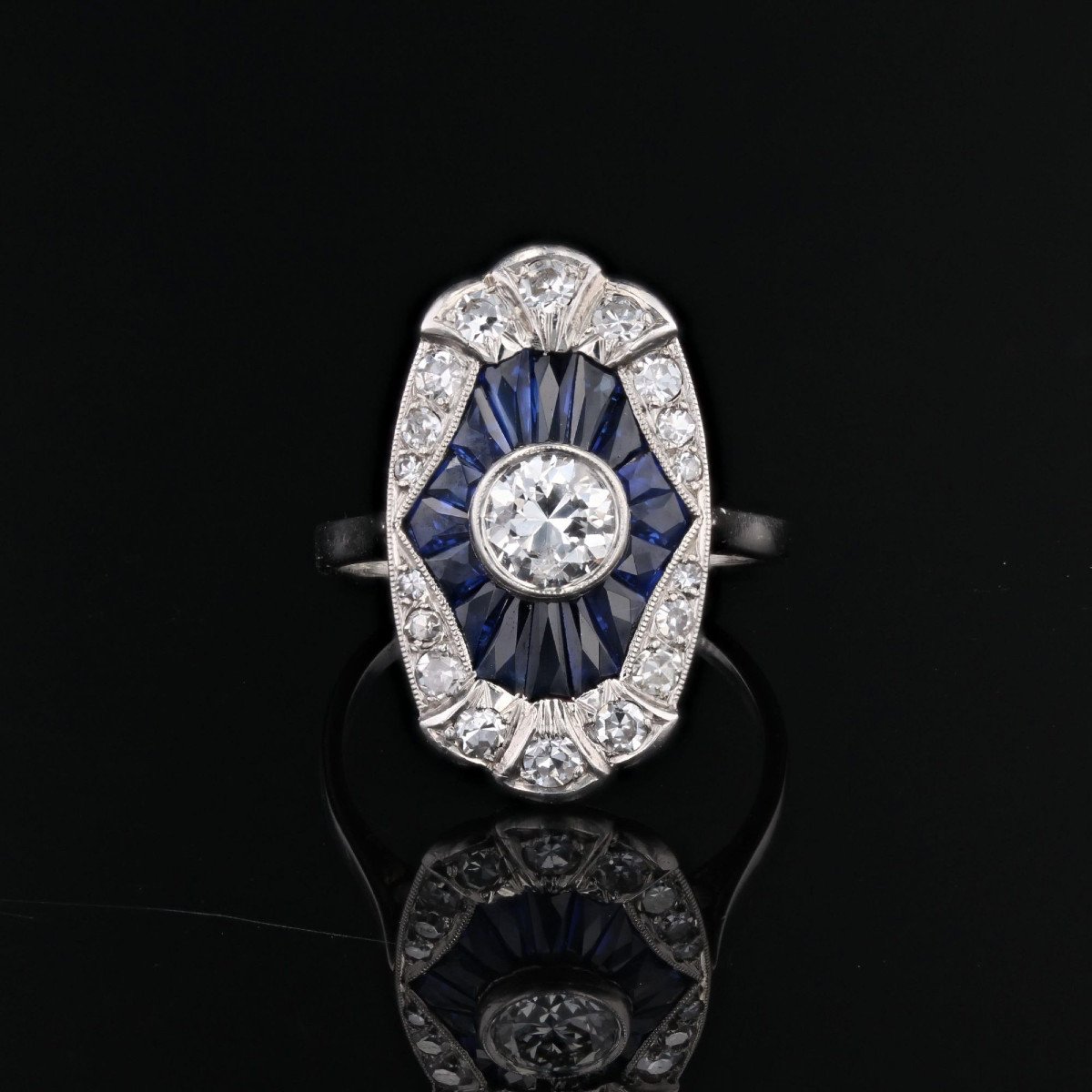 Art Deco Ring With Calibrated Diamonds And Sapphires-photo-1