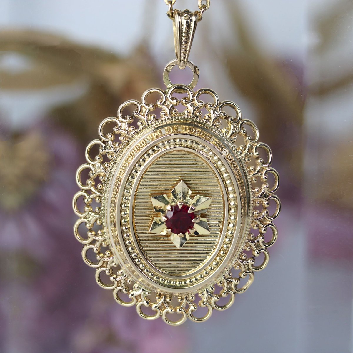 Retro Yellow Gold Pendant With Red Stone-photo-3