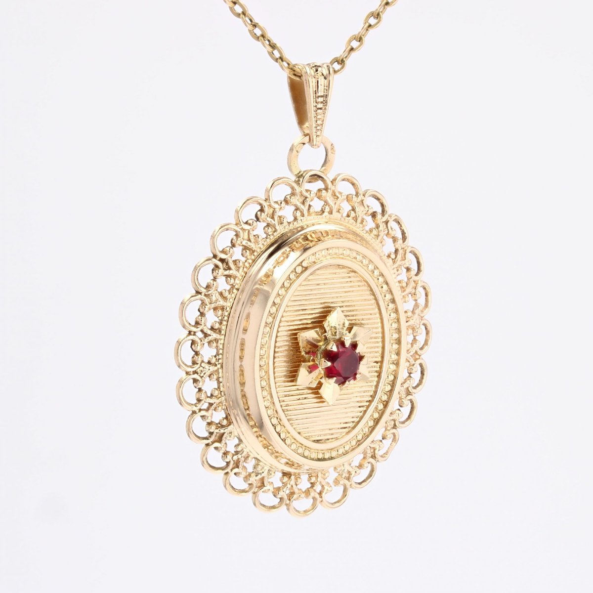 Retro Yellow Gold Pendant With Red Stone-photo-4
