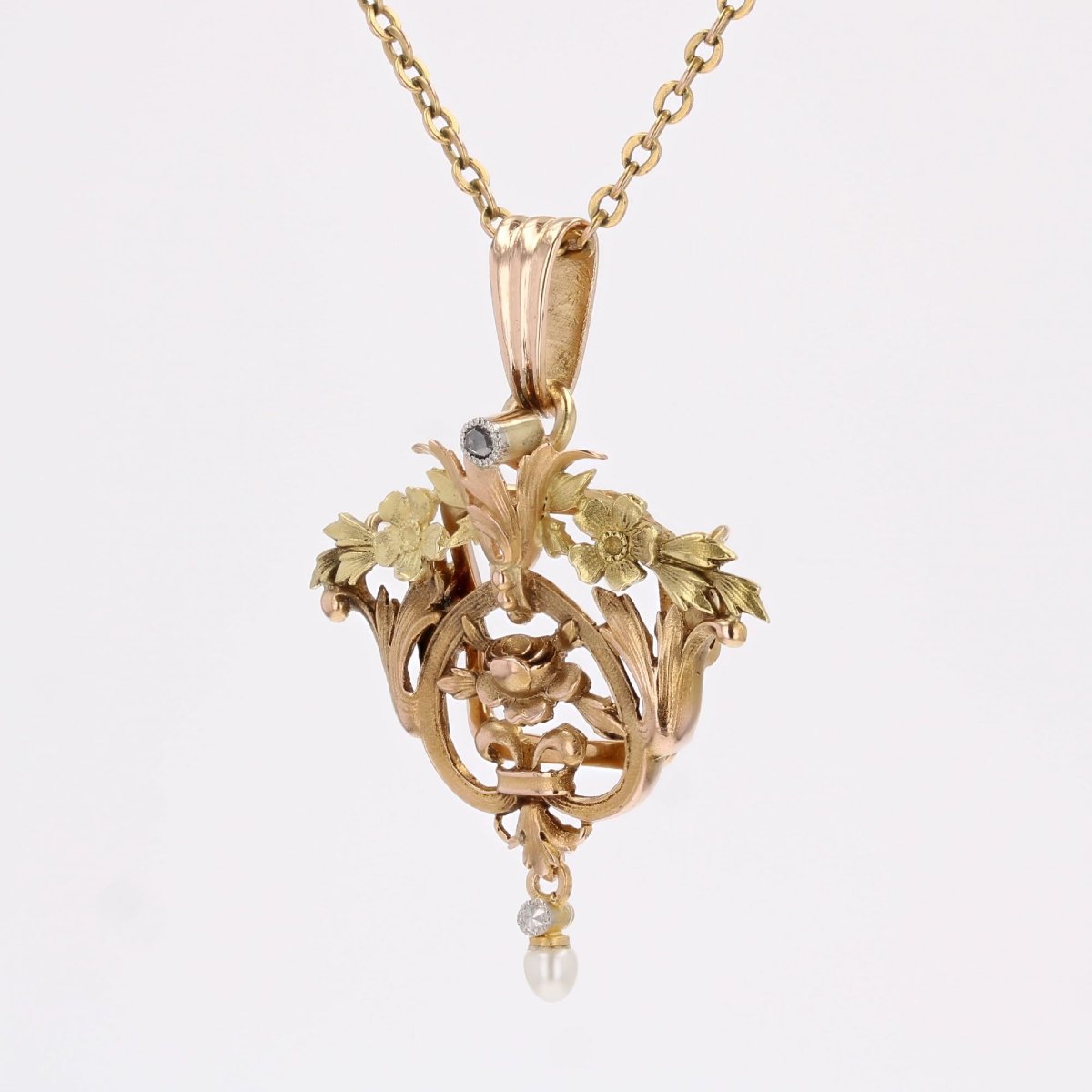 Fine Pearl Diamond Flowing Pendant Rose Gold-photo-1