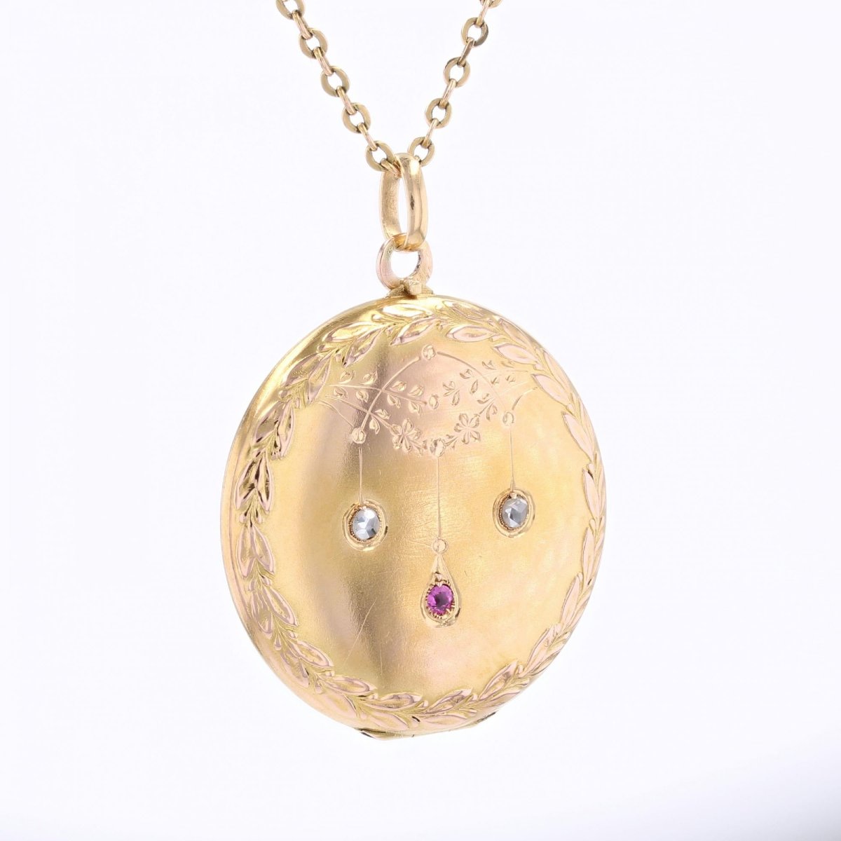 Médaillon ancien or rose rubis diamants-photo-1