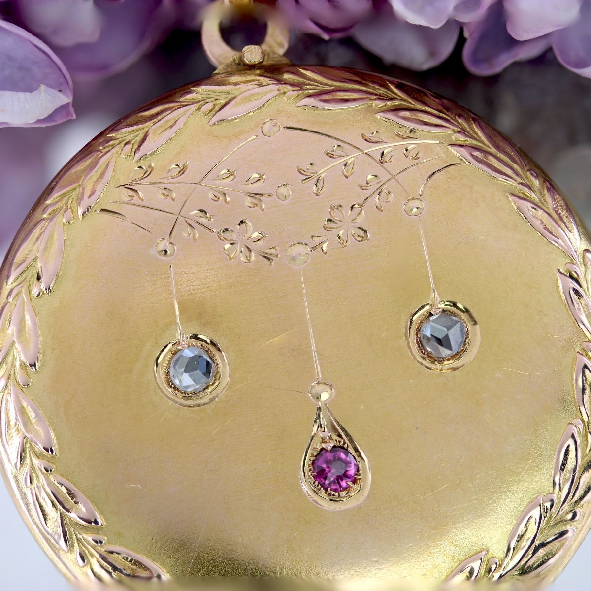 Médaillon ancien or rose rubis diamants-photo-4
