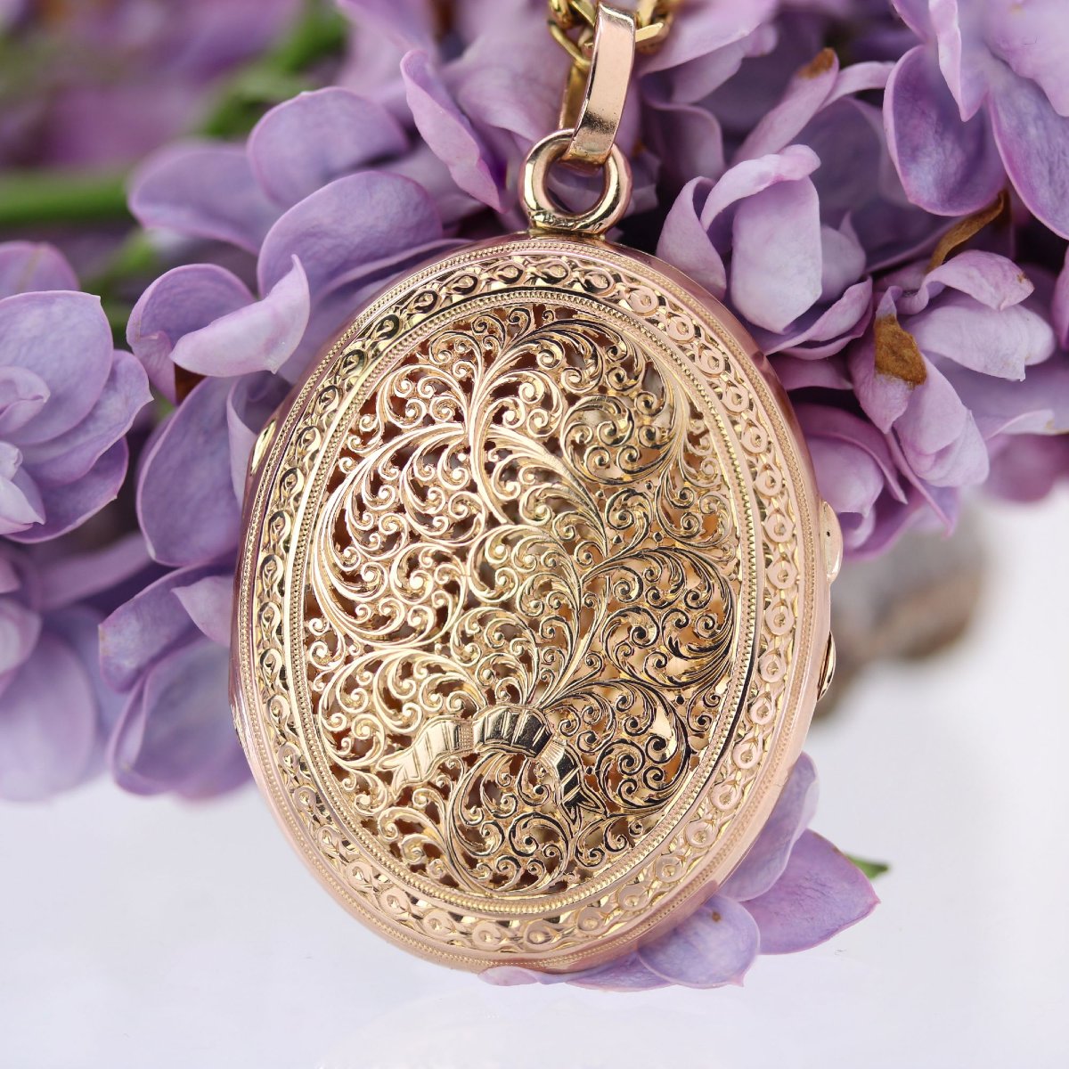 Antique Rose Gold Pierced Medallion Pendant-photo-3