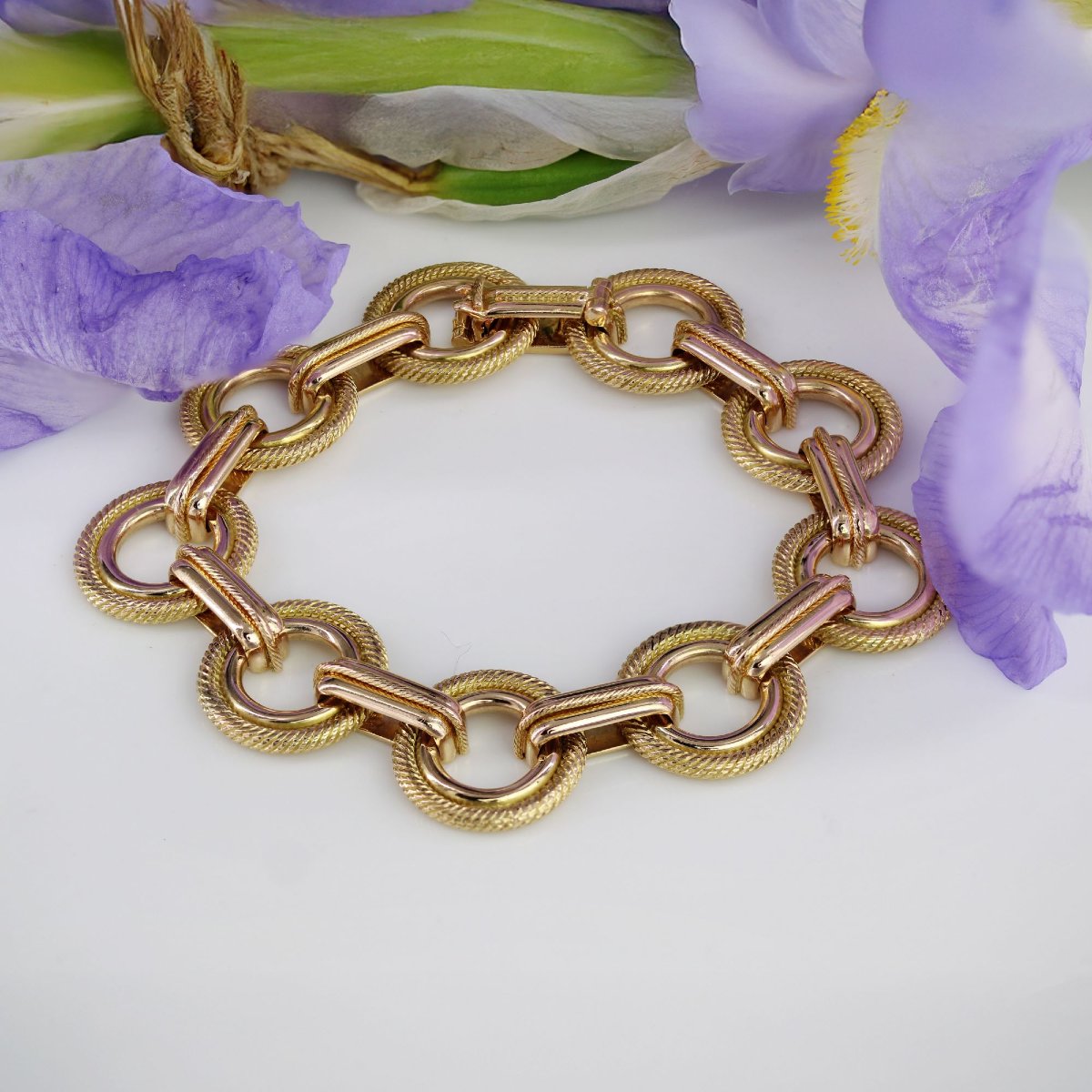Vintage Rose Gold Bracelet With Round Links-photo-3