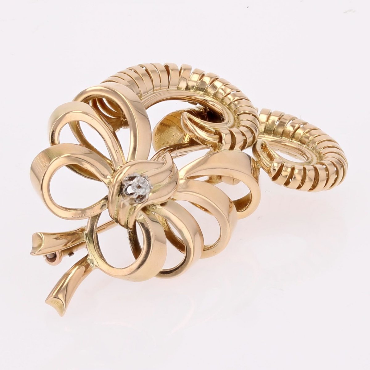 Retro Rose Gold Diamond Brooch-photo-1