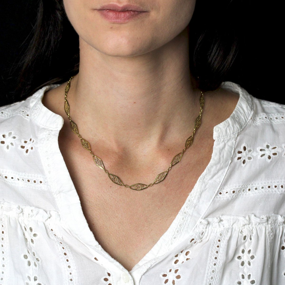 Filigree Mesh Gold Necklace-photo-2