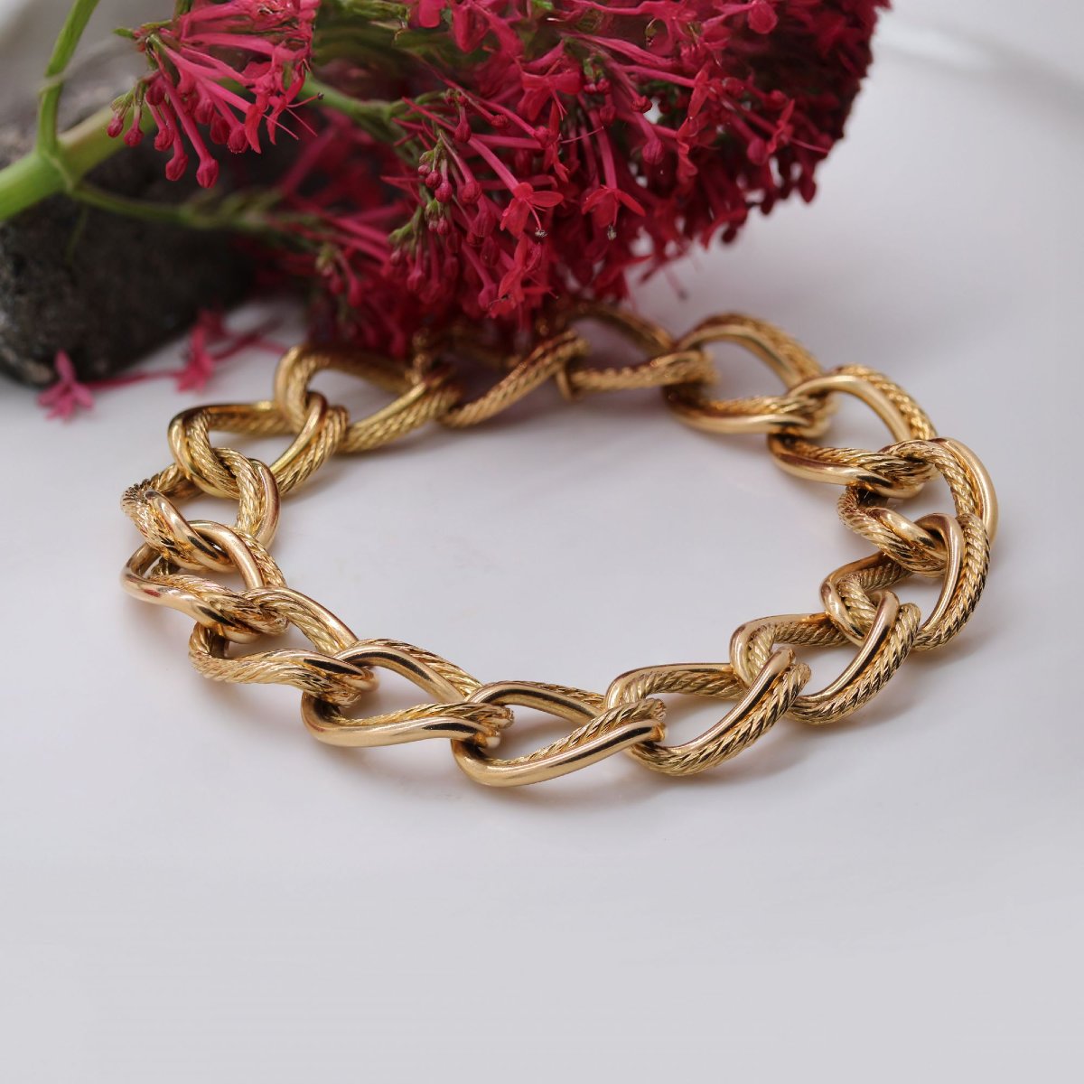 Double Curb Chain Bracelet In Yellow Gold-photo-3