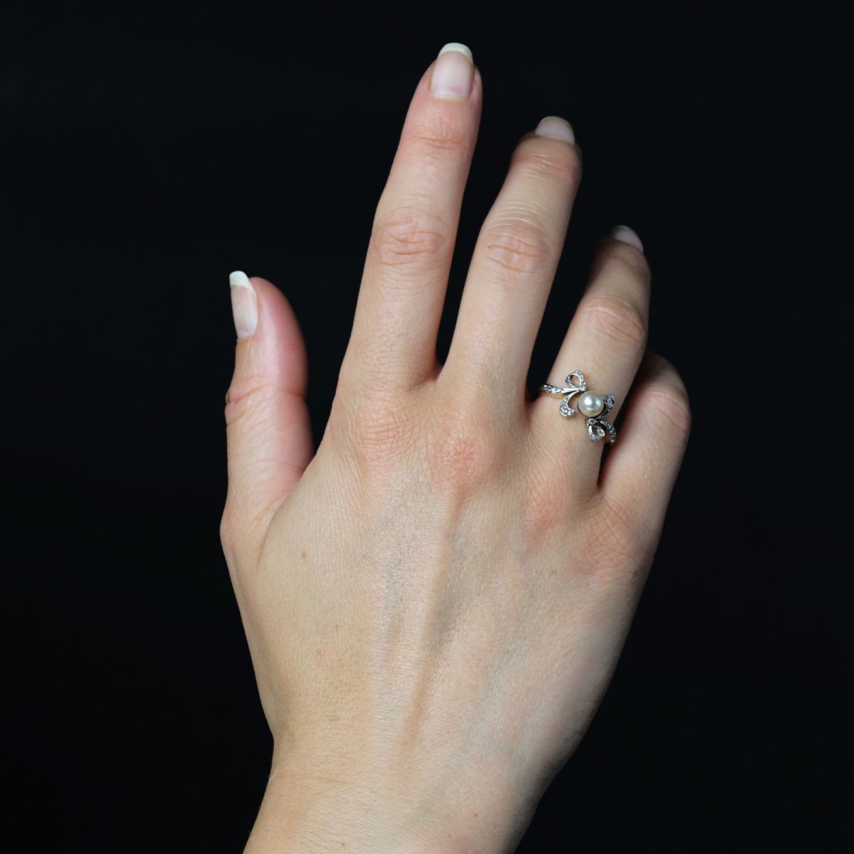 Belle Epoque Fine Pearl And Diamond Ring-photo-4