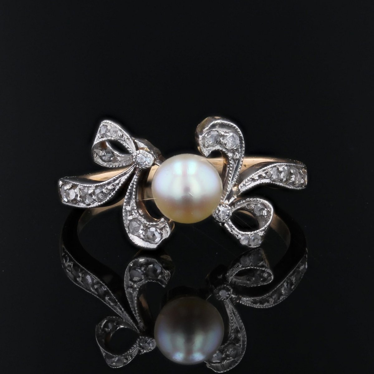Belle Epoque Fine Pearl And Diamond Ring-photo-1