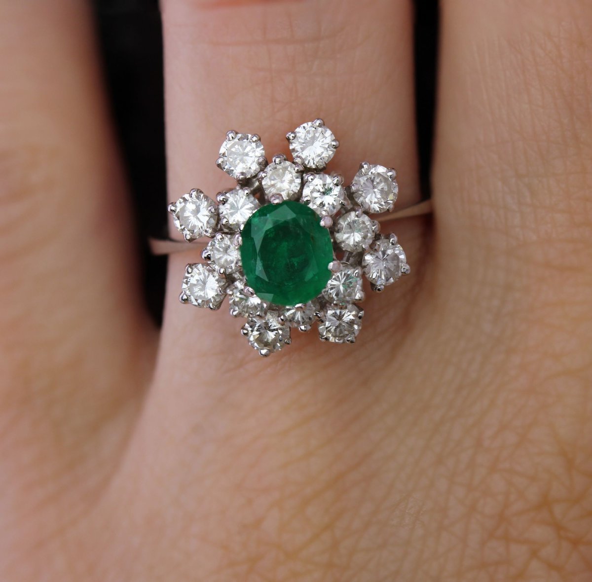 Bague vintage émeraude et diamants-photo-4