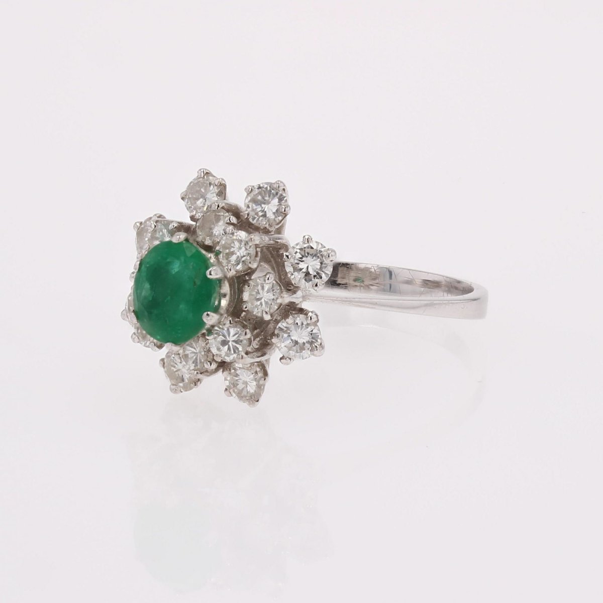 Bague vintage émeraude et diamants-photo-4