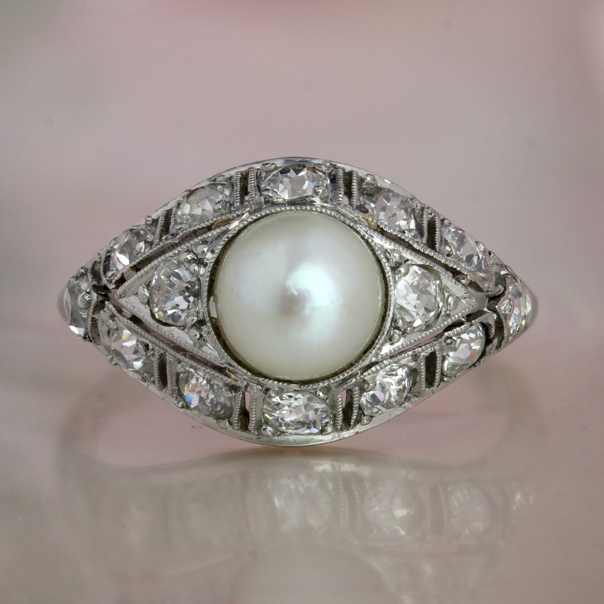 Bague dôme platine perle et diamants-photo-3