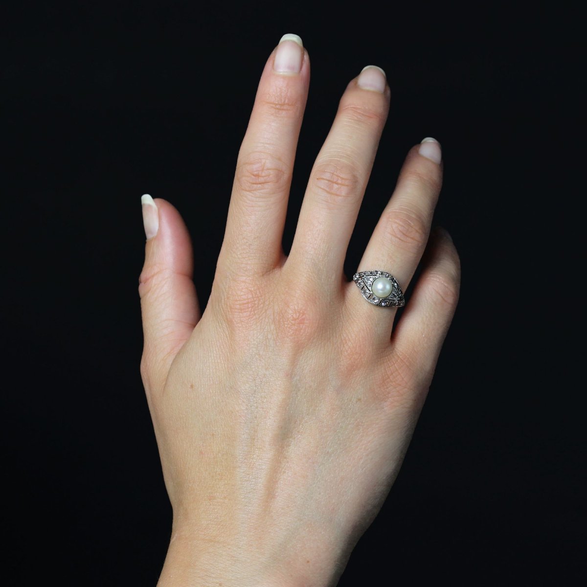 Bague dôme platine perle et diamants-photo-4