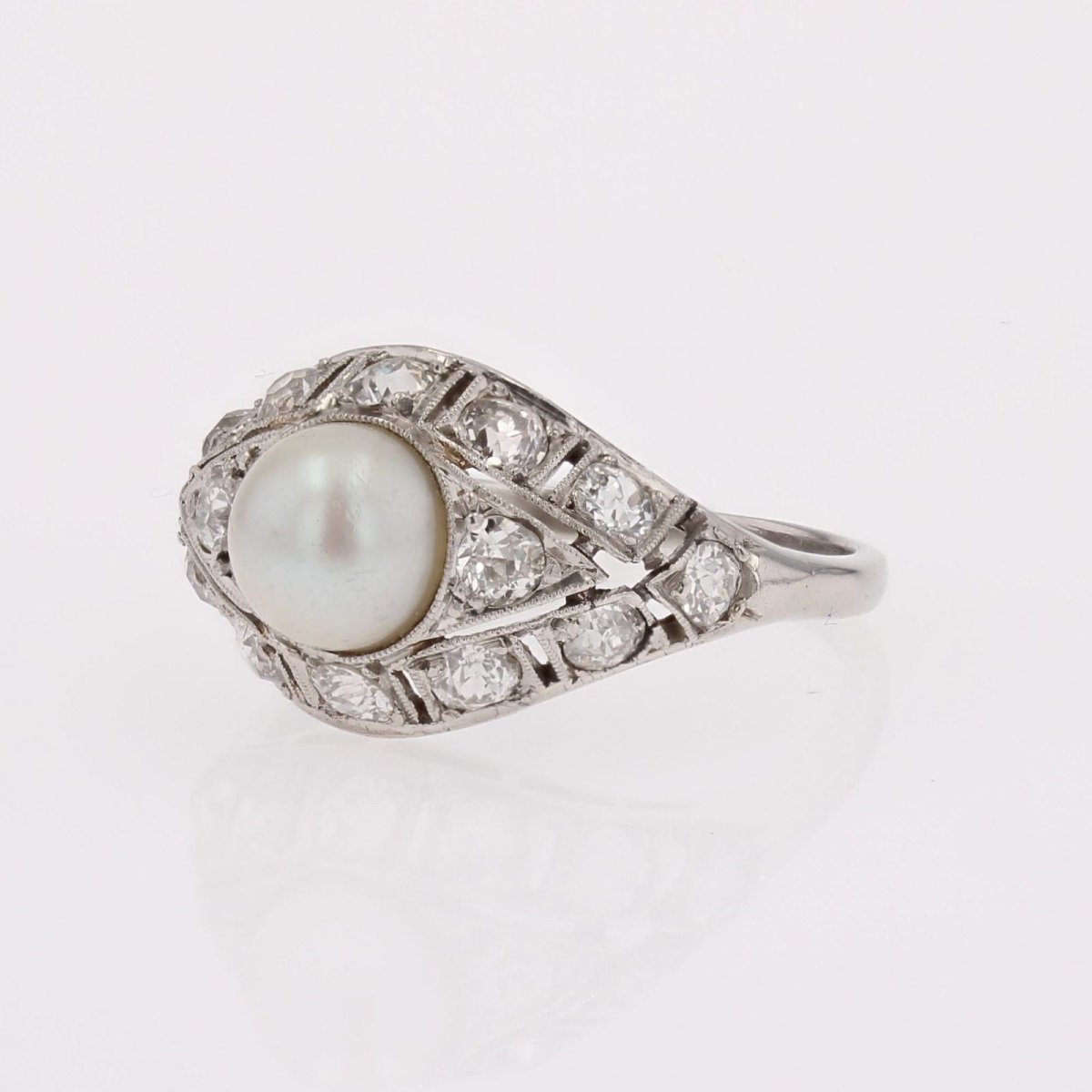Bague dôme platine perle et diamants-photo-5