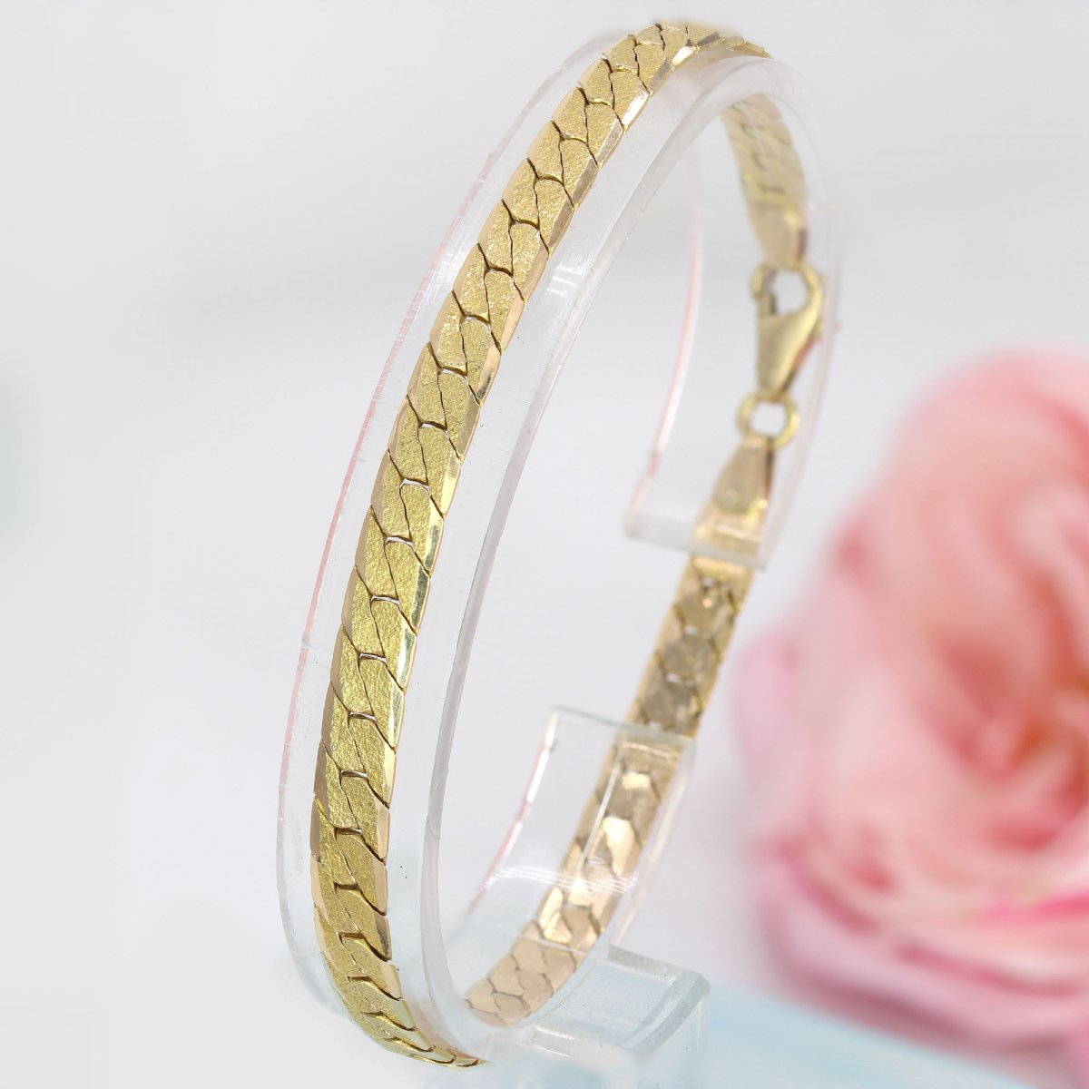 Yellow Gold Flat Curb Chain Bracelet-photo-3