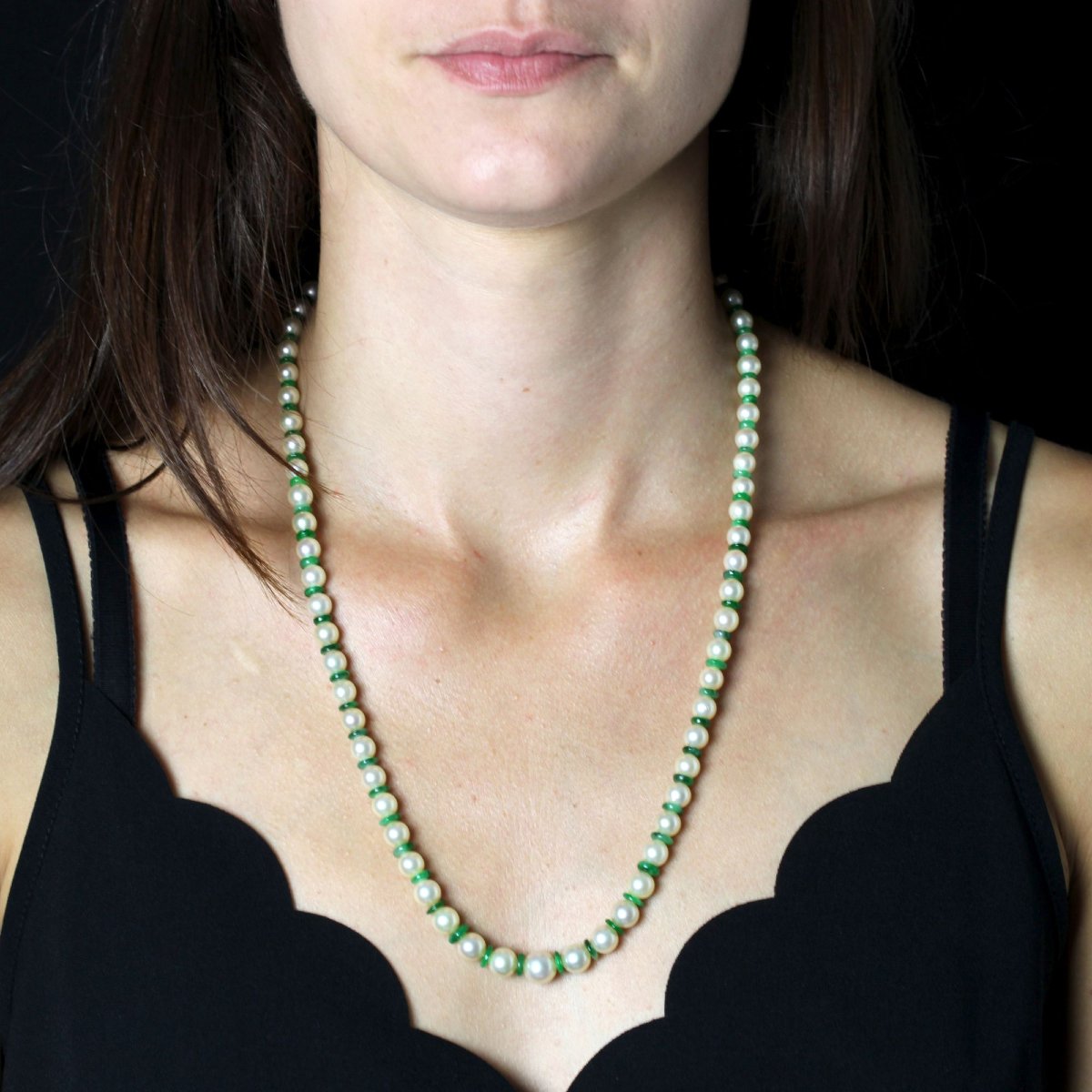 Collier de perles de culture et disque jade-photo-2