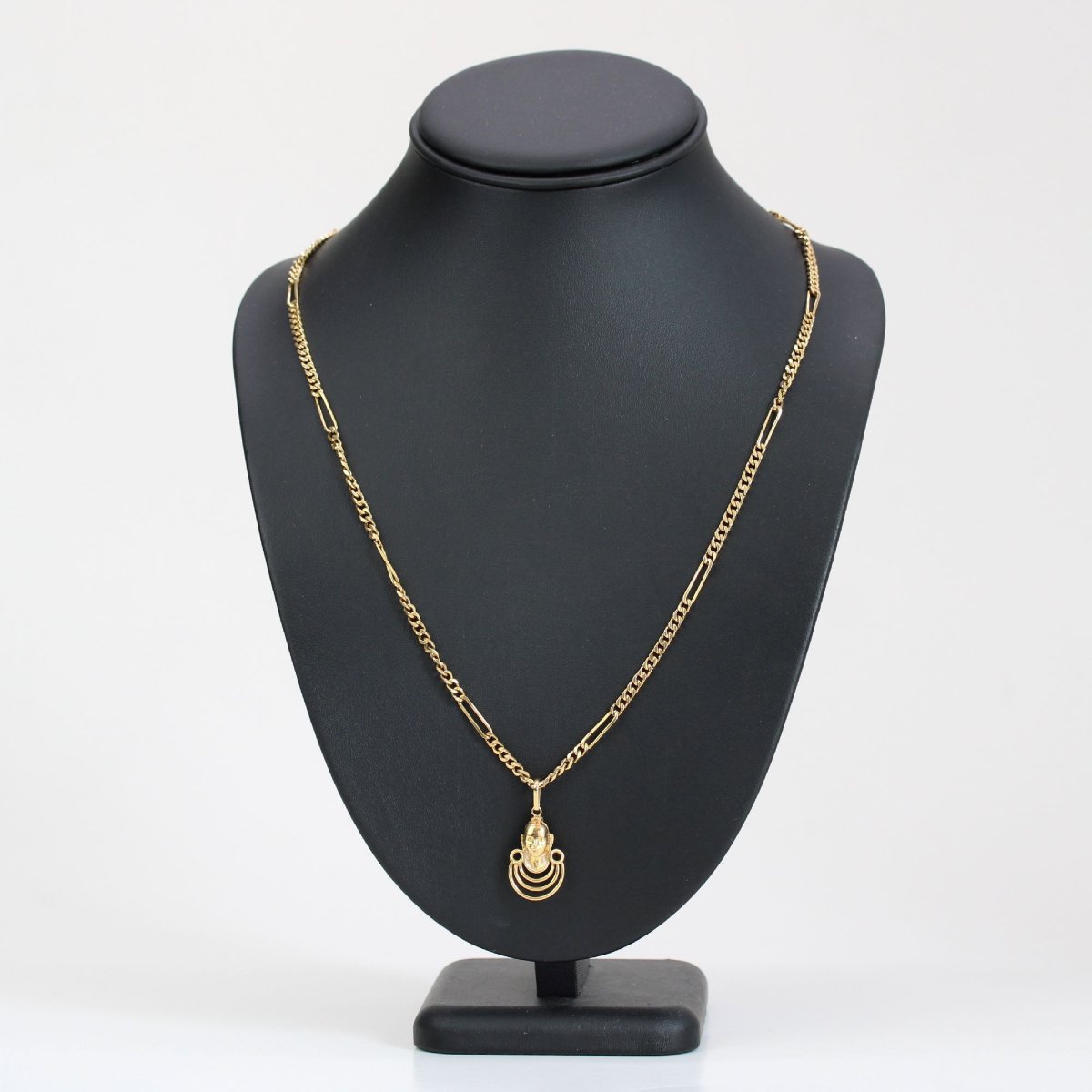 Chaine en or jaune et son pendentif Masai-photo-3