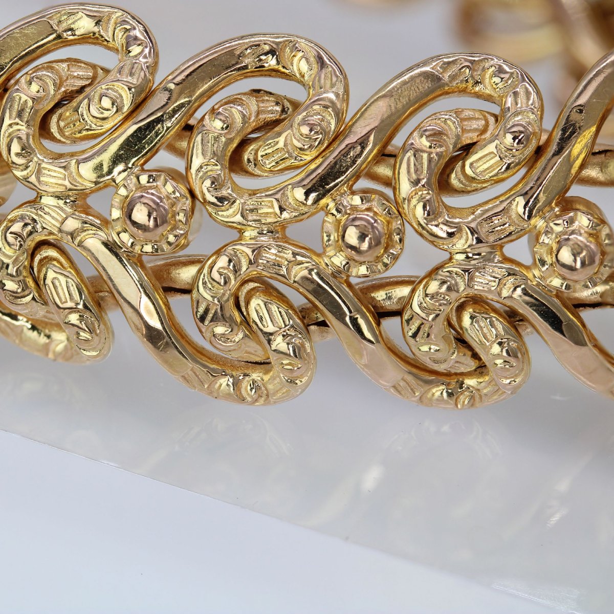 Vintage Yellow Gold Arabesque Bracelet-photo-3