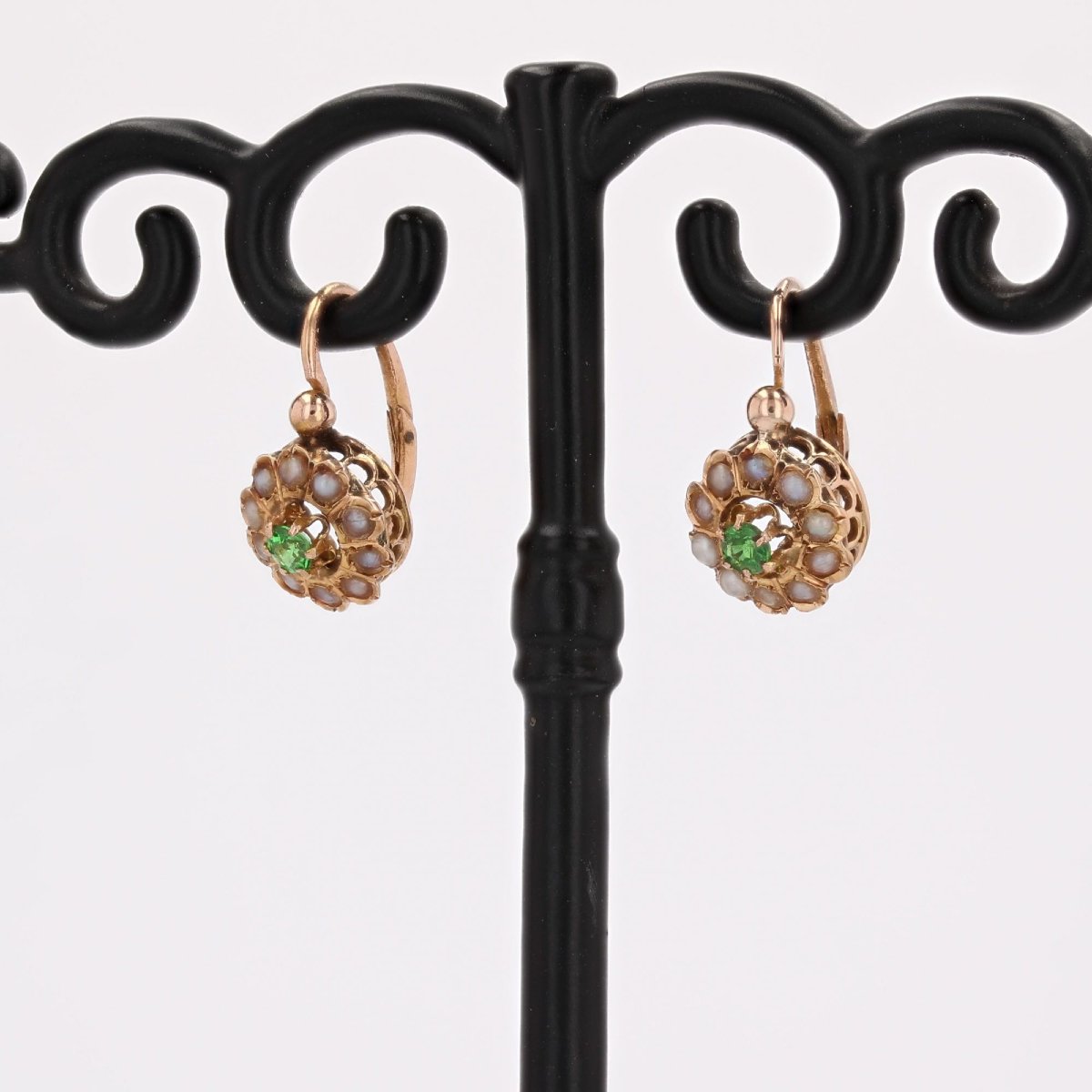 Dormeuses anciennes grenats verts et perle fines-photo-4