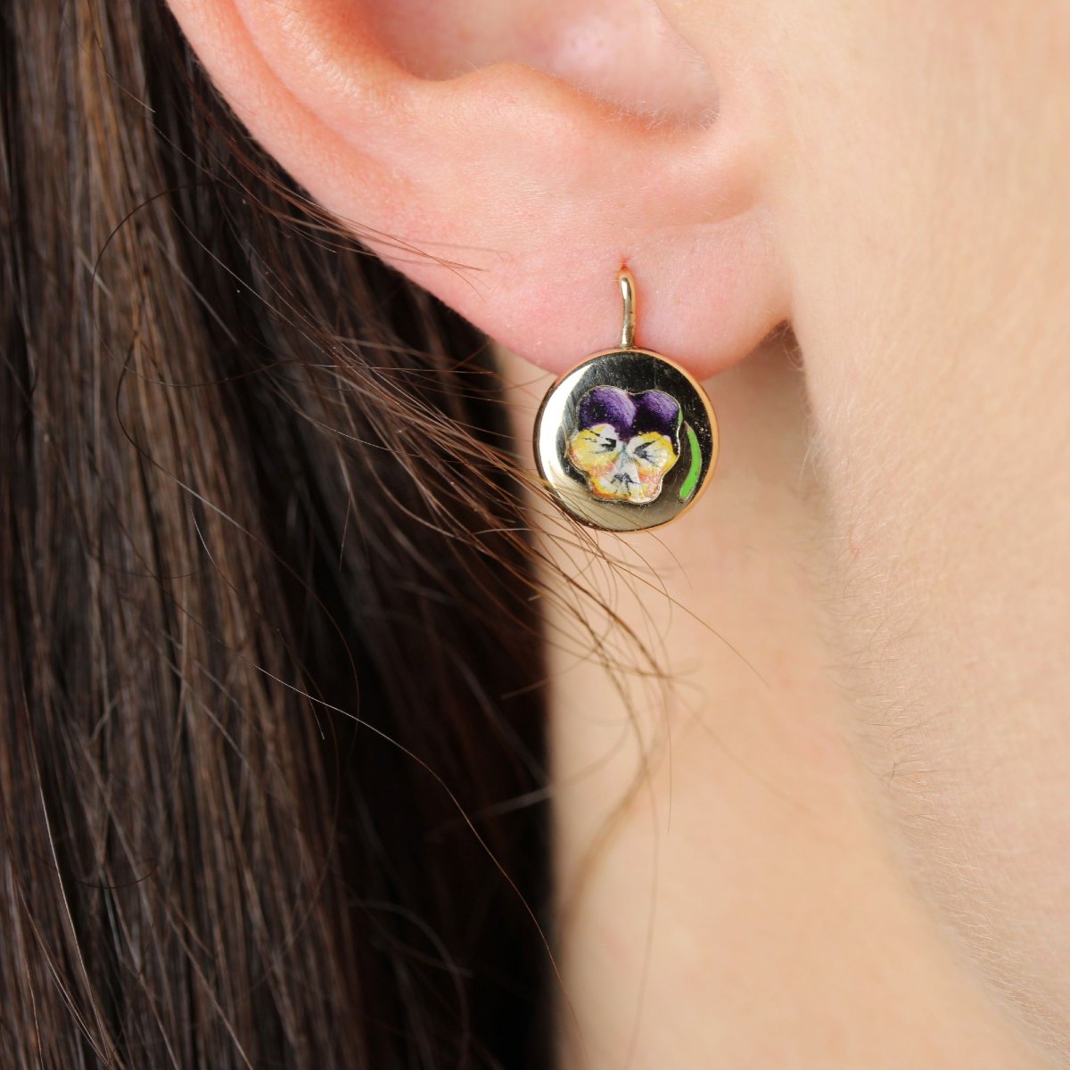Antique Enamelled Pansy Sleeper Earrings-photo-2