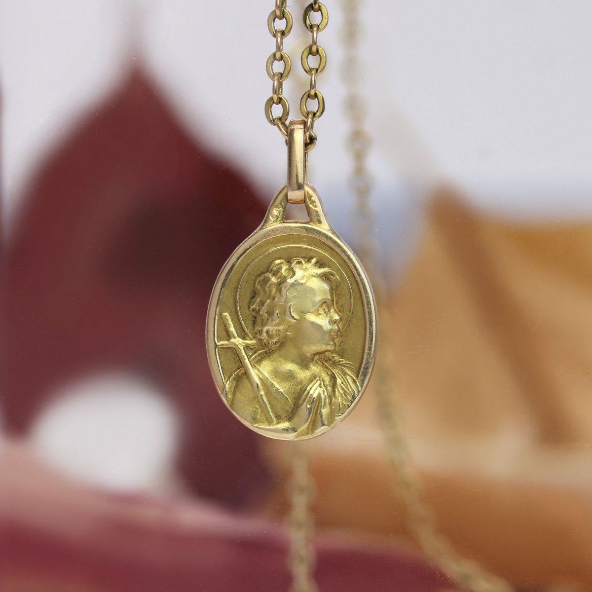 Médaille or jaune Ange en prière-photo-3