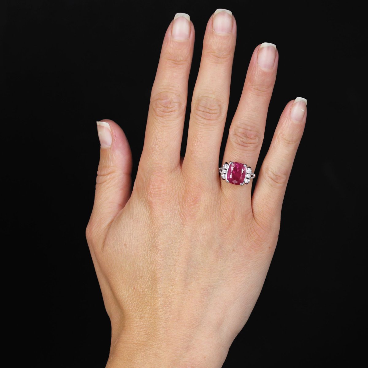 Art Deco Style Ruby And Diamond Ring-photo-2