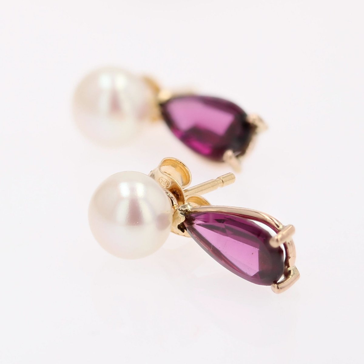 Cultured Pearl And Garnet Earrings-photo-4