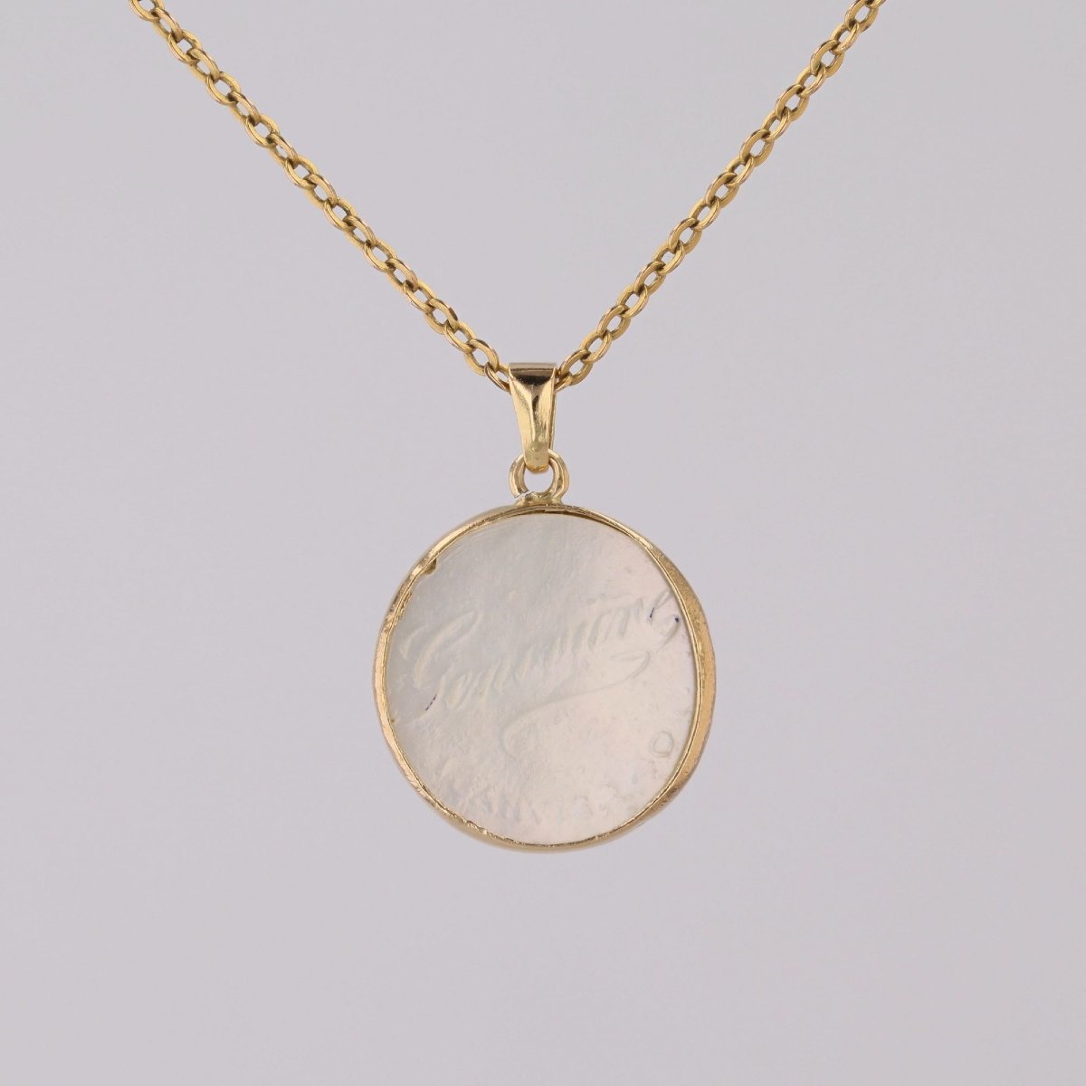 Mother-of-pearl Medal Of The Virgin And Child-photo-3