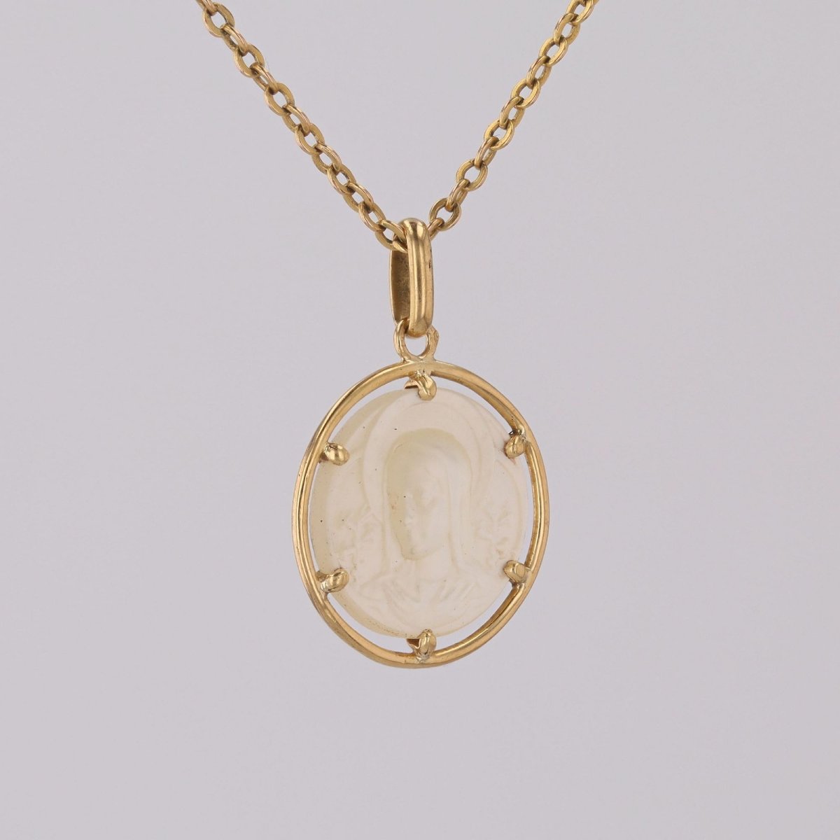 Médaille Vierge or jaune nacre-photo-1